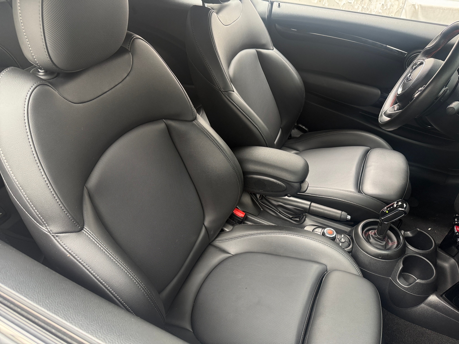 Thumbnail: 2020 MINI Cooper Convertible - 2