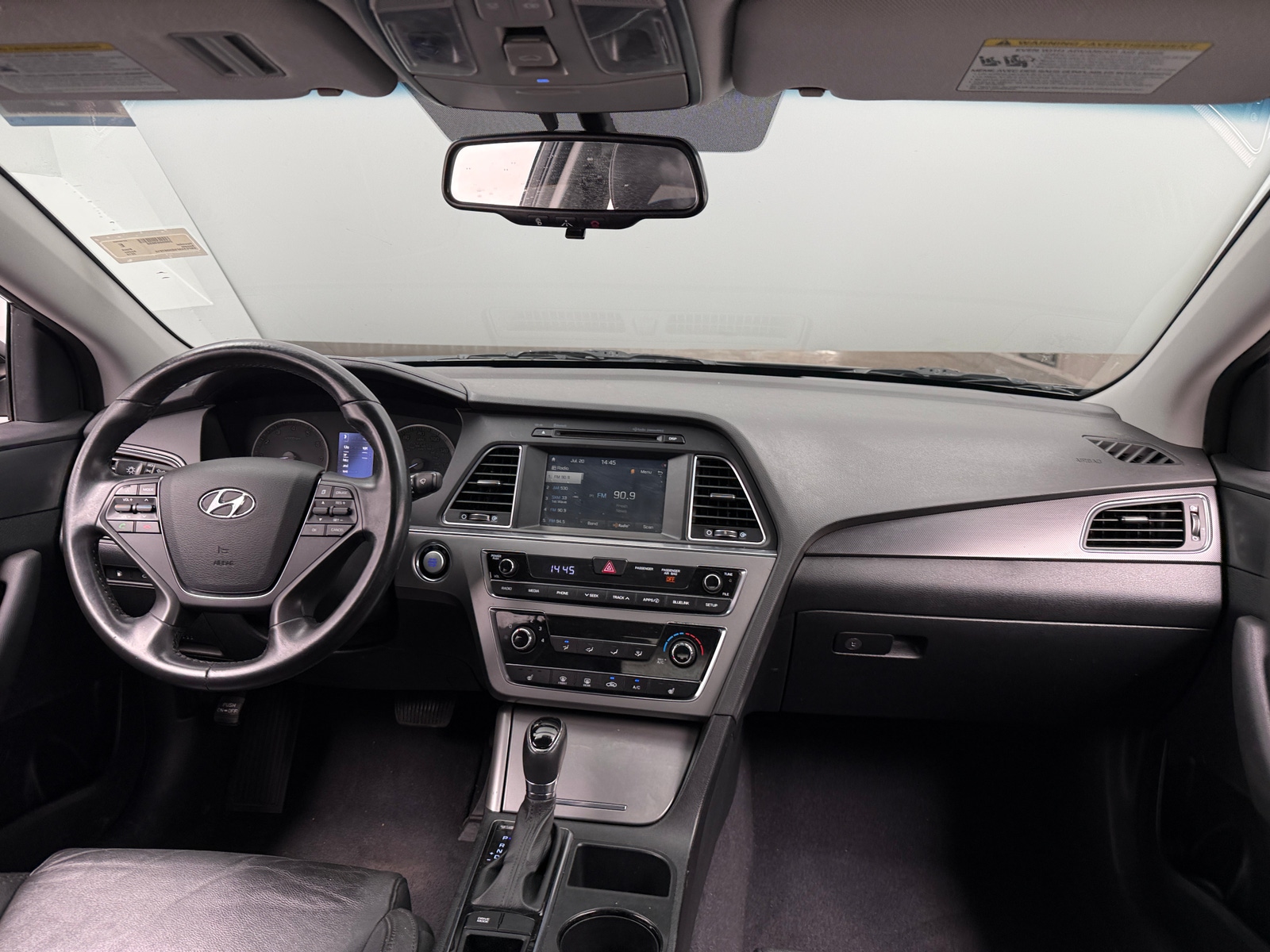 Thumbnail: 2016 Hyundai Sonata - 3