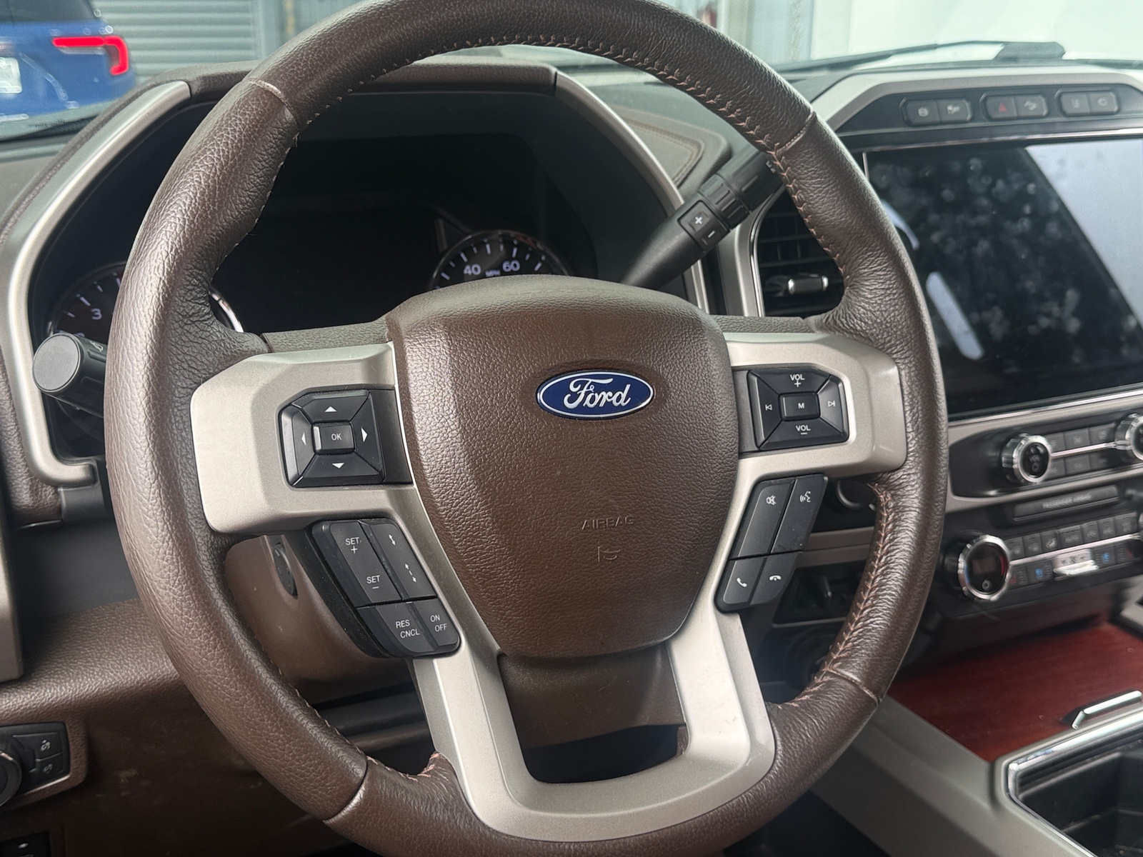 Thumbnail: 2022 Ford Econoline - 4