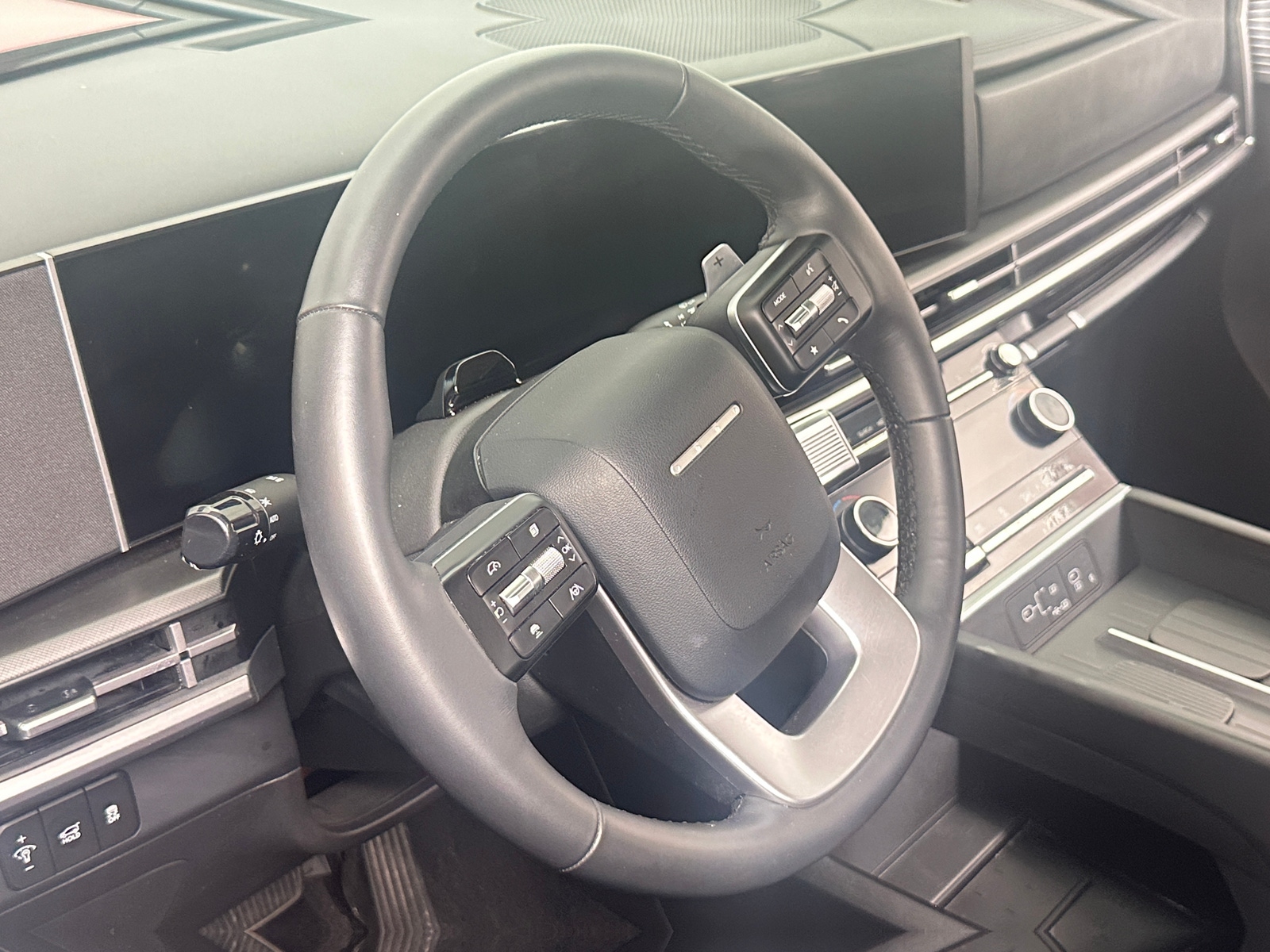 Thumbnail: 2026 Hyundai Santa Fe - 4
