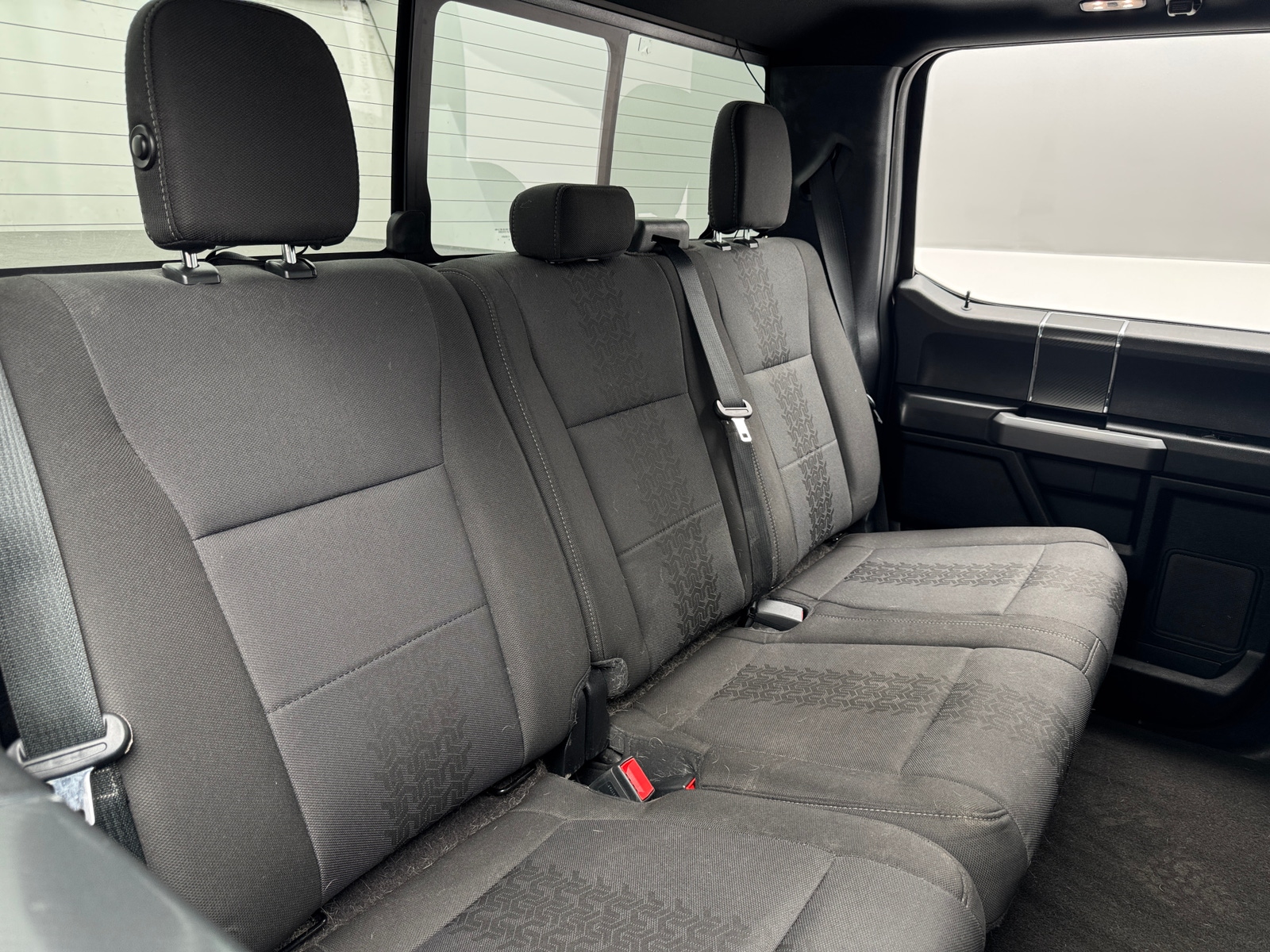 Thumbnail: 2018 Ford Econoline - 6