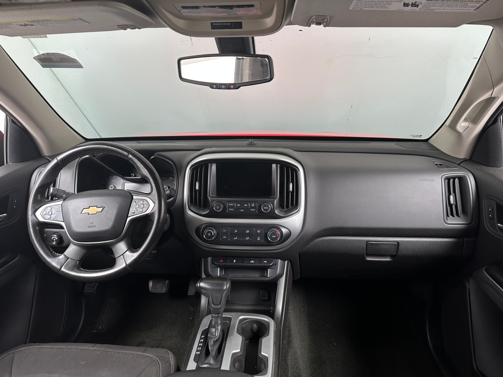 Thumbnail: 2016 Chevrolet Colorado - 3