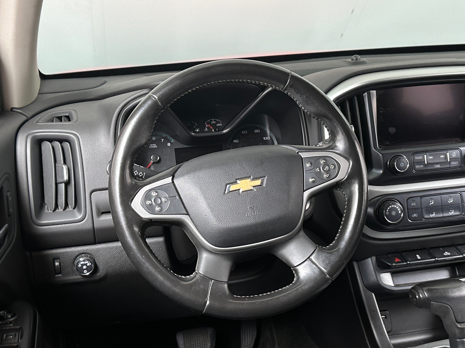 Thumbnail: 2016 Chevrolet Colorado - 5