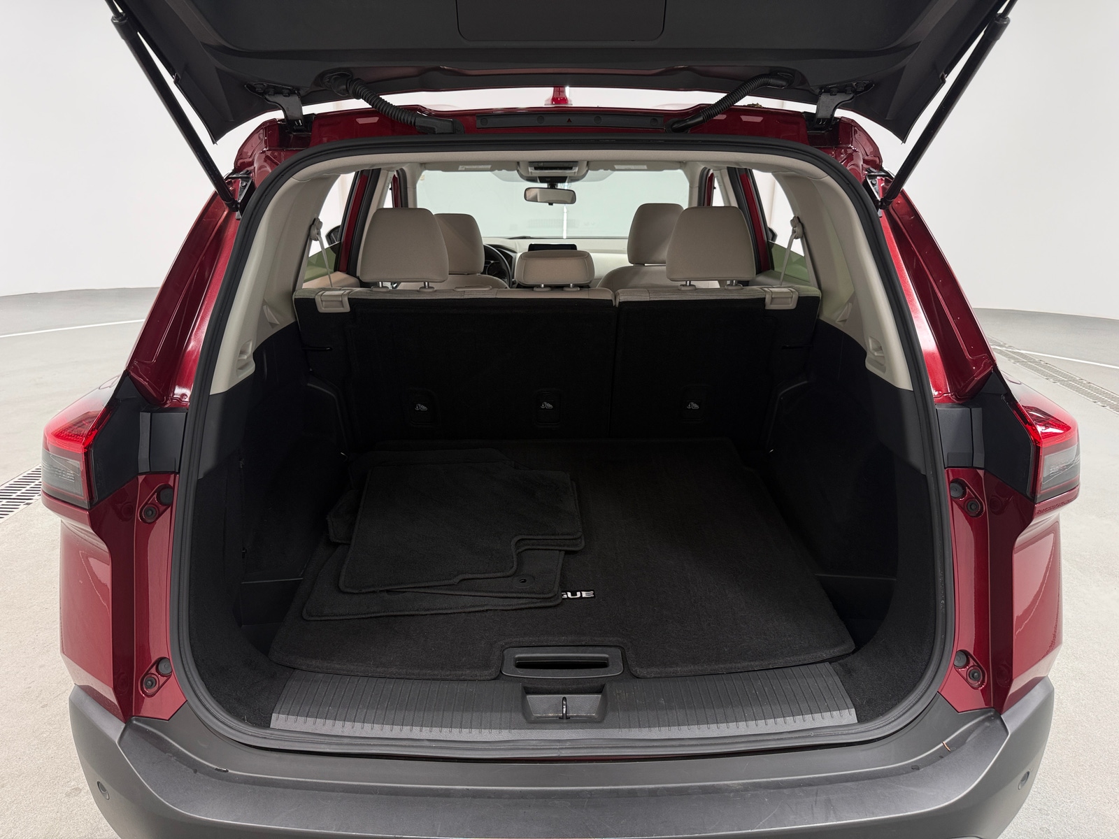 Thumbnail: 2023 Nissan Rogue - 7