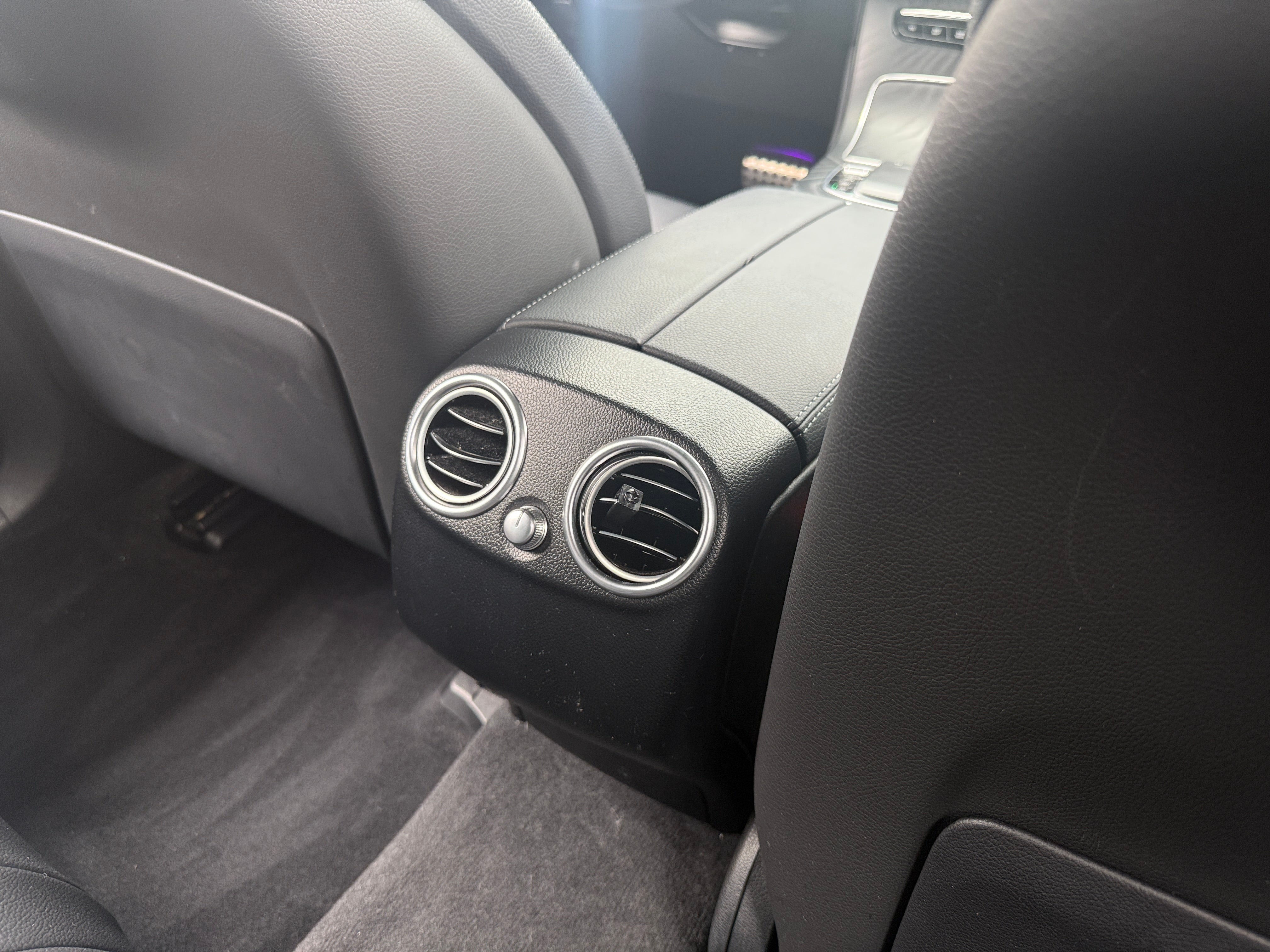 2022 Mercedes-Benz GLC