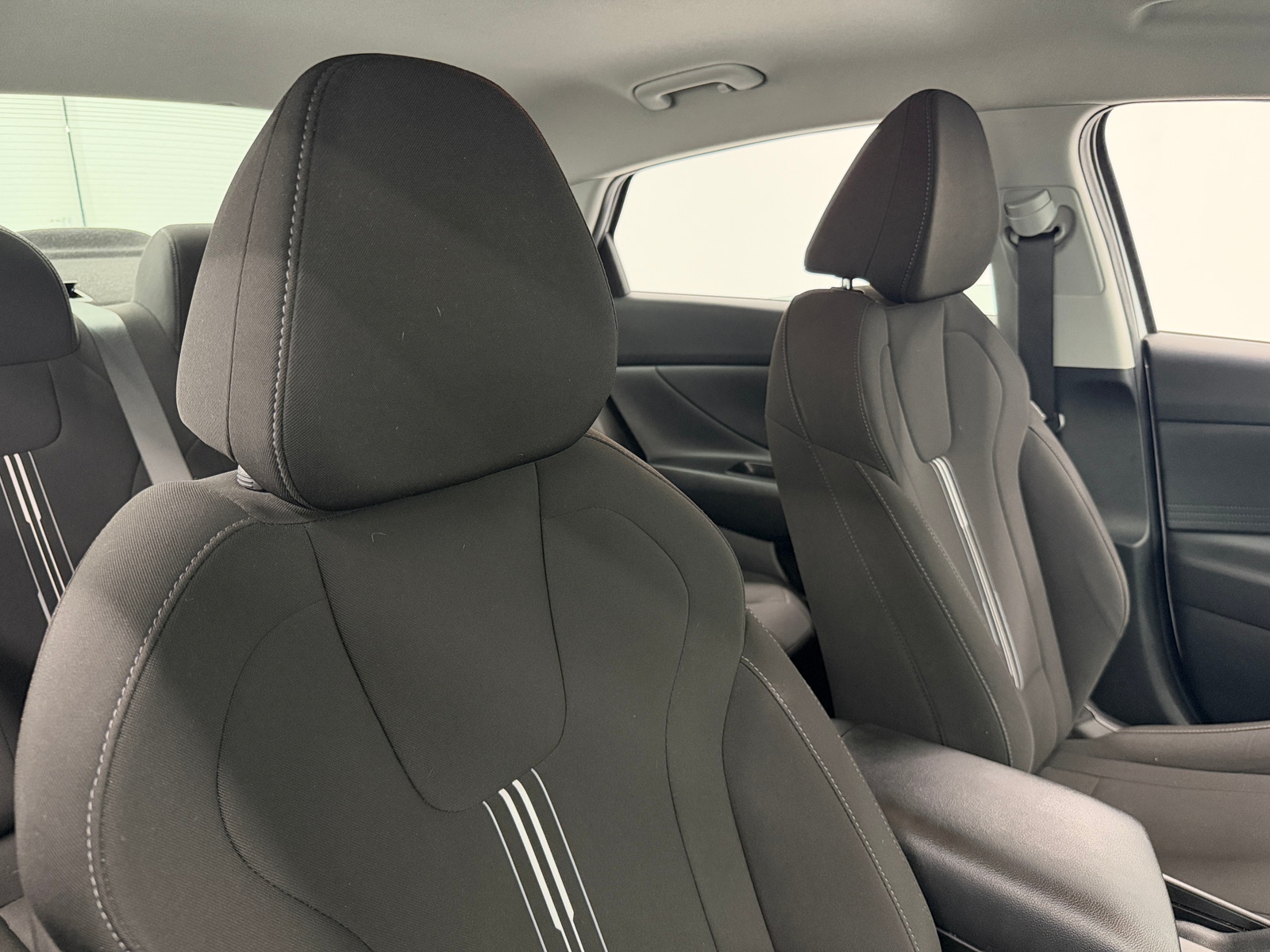 Thumbnail: 2024 Hyundai Elantra - 2