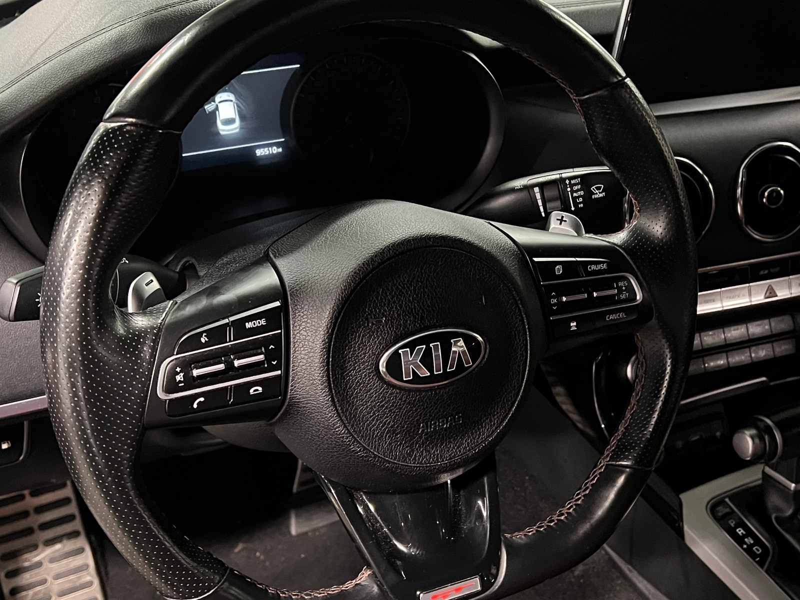 Thumbnail: 2020 Kia Stinger - 4