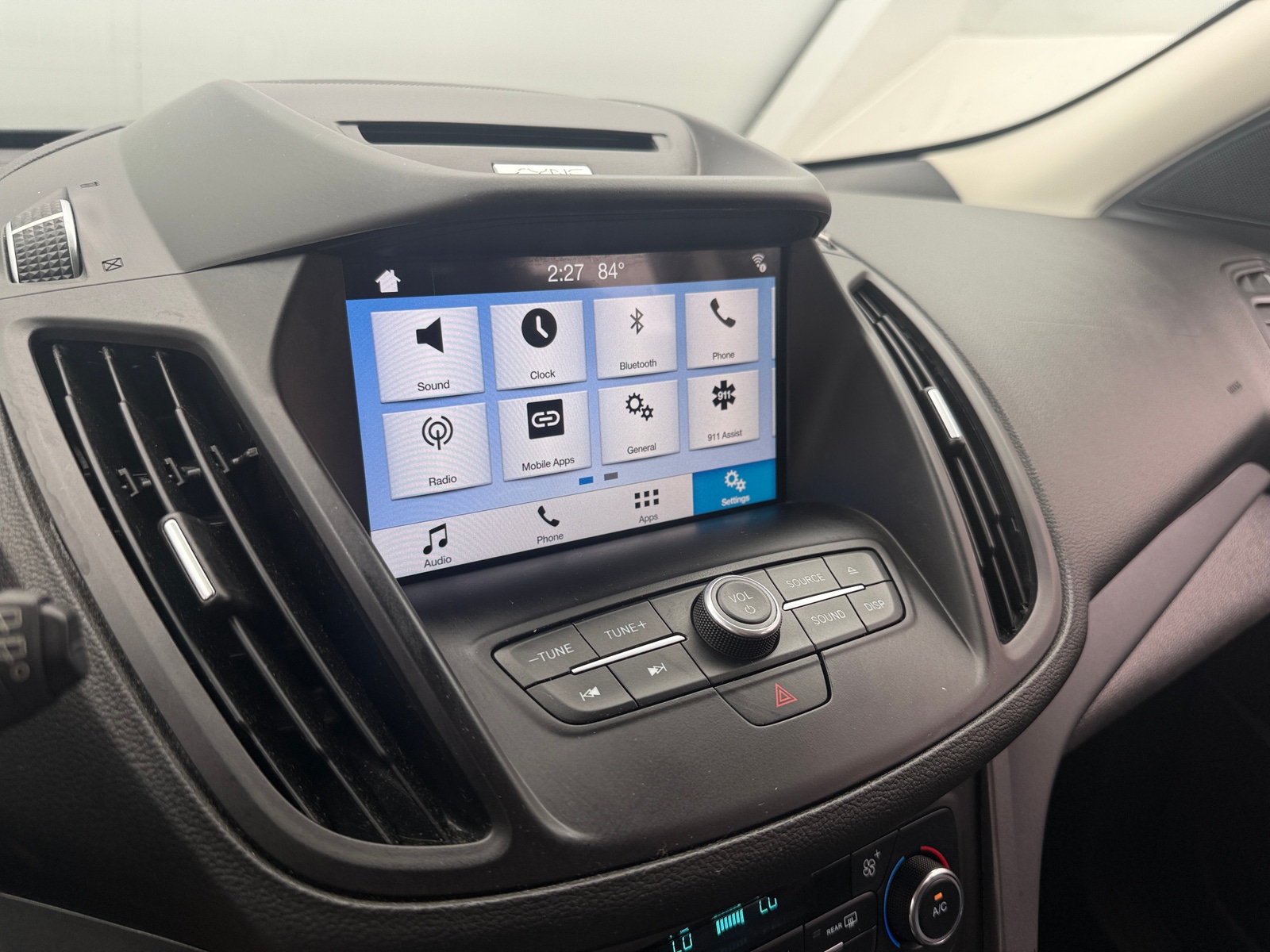 Thumbnail: 2017 Ford Escape - 3