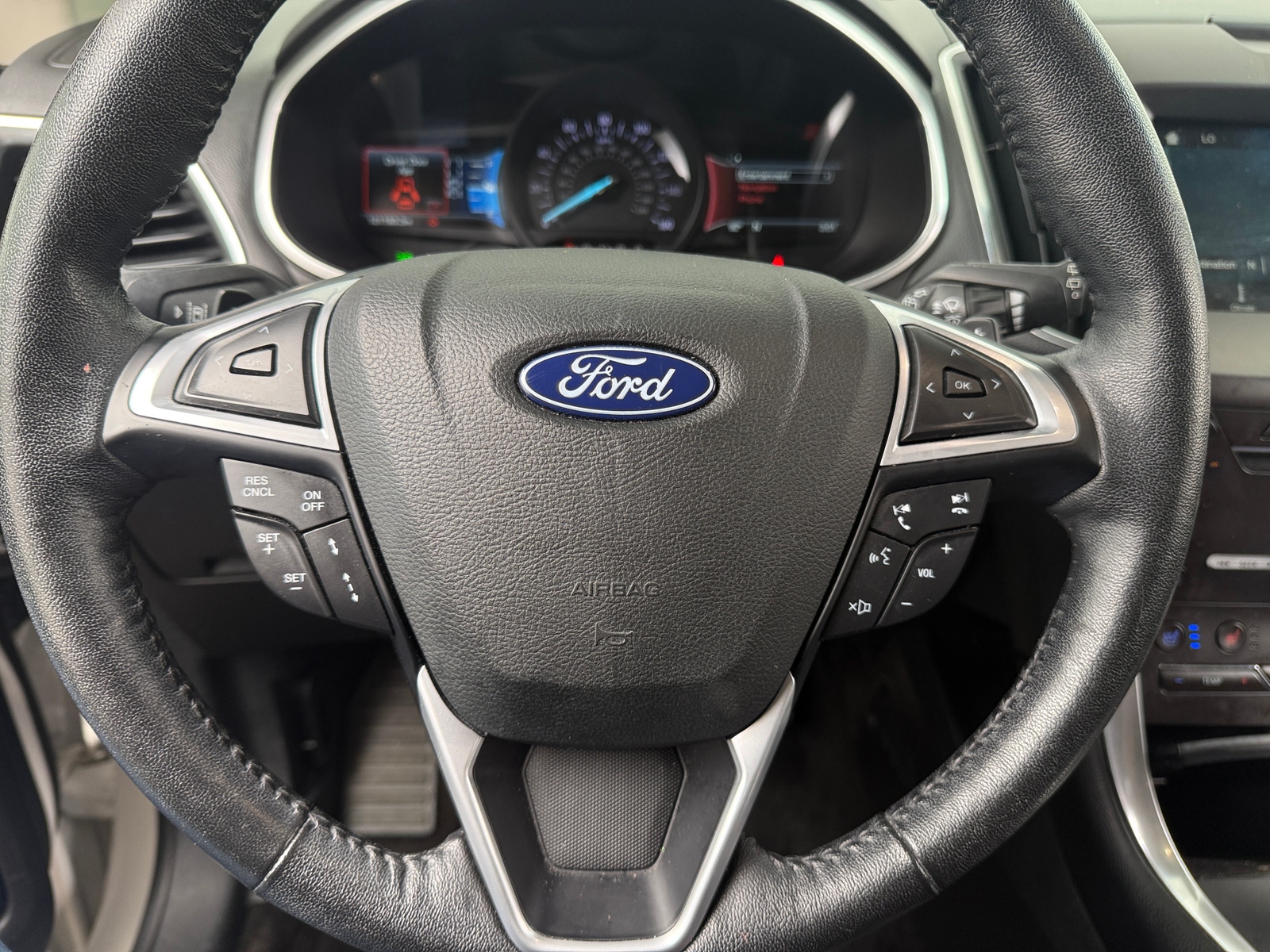 Thumbnail: 2018 Ford Edge - 4