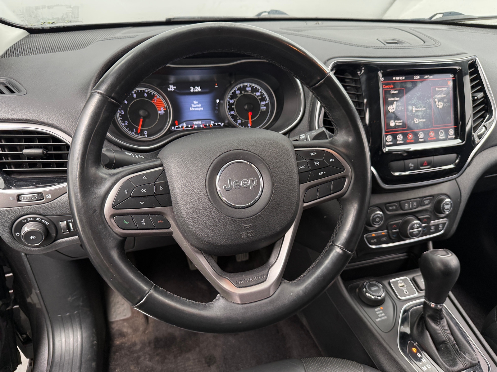Thumbnail: 2019 Jeep Cherokee - 4