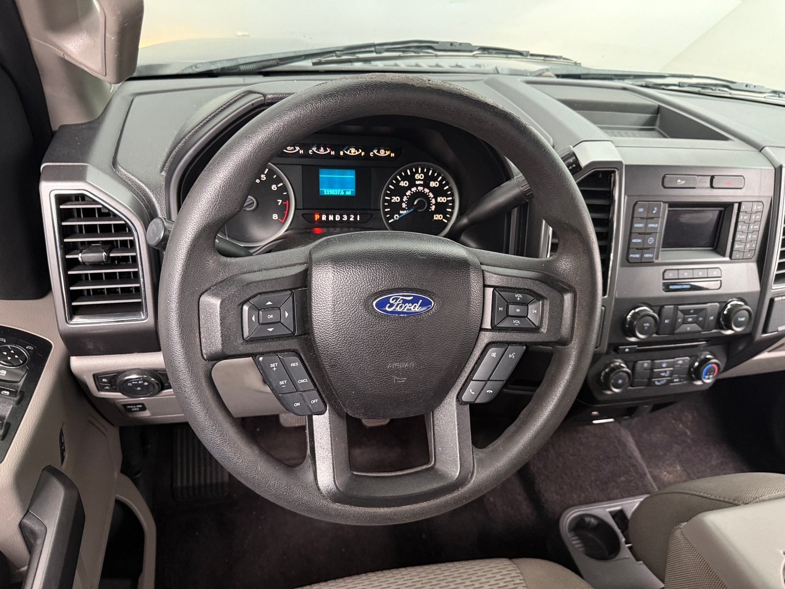 Thumbnail: 2017 Ford Econoline - 5