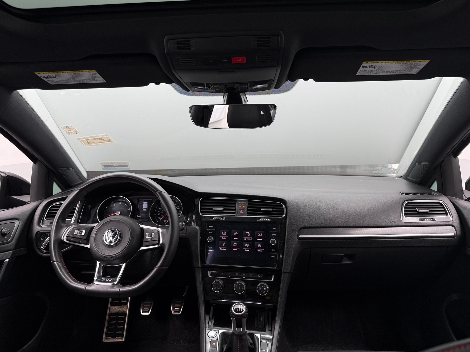 Thumbnail: 2020 Volkswagen Golf - 2
