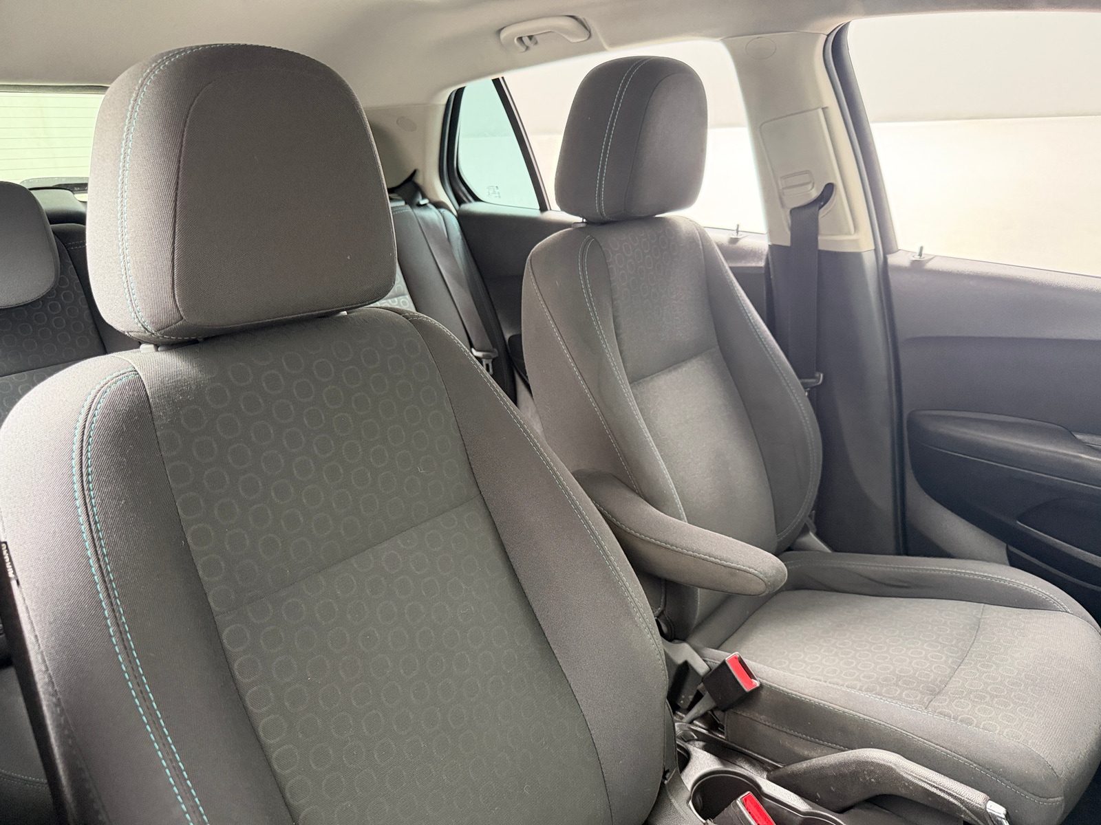 Thumbnail: 2016 Chevrolet Trax - 2