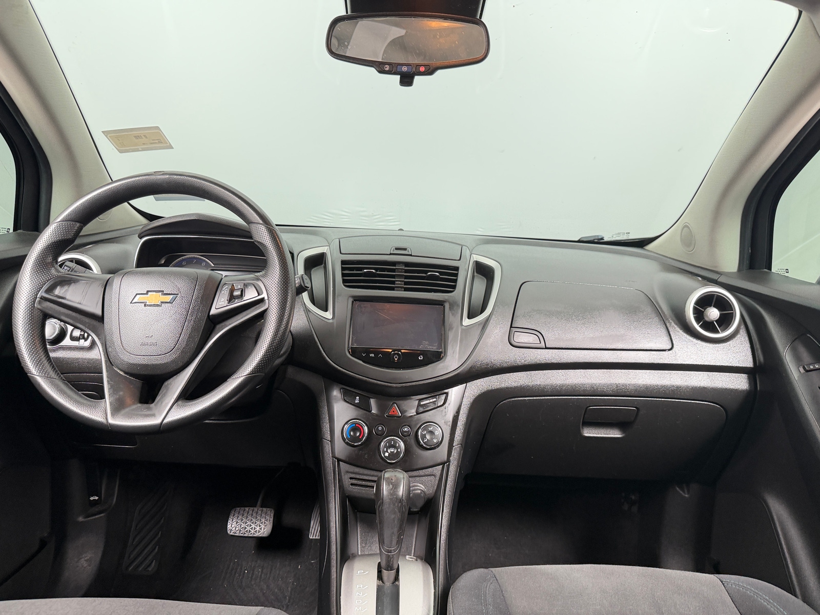 Thumbnail: 2016 Chevrolet Trax - 3