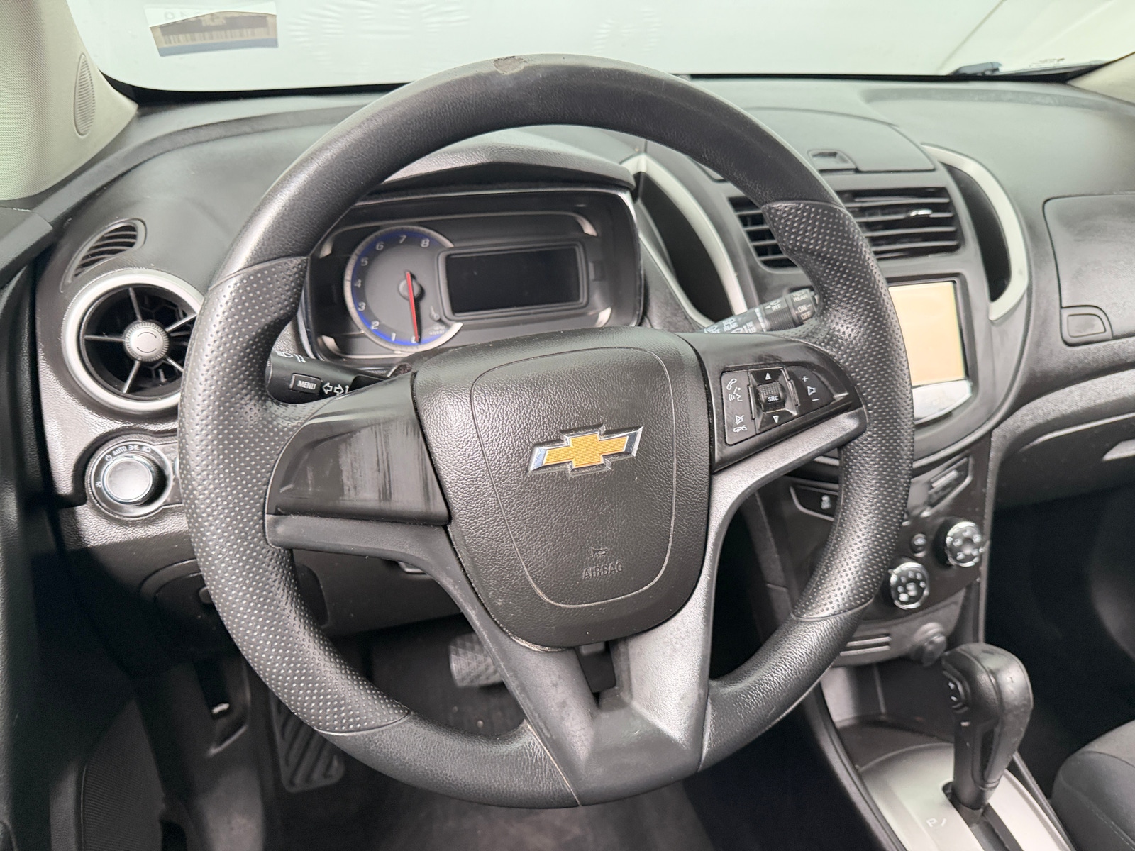 Thumbnail: 2016 Chevrolet Trax - 5