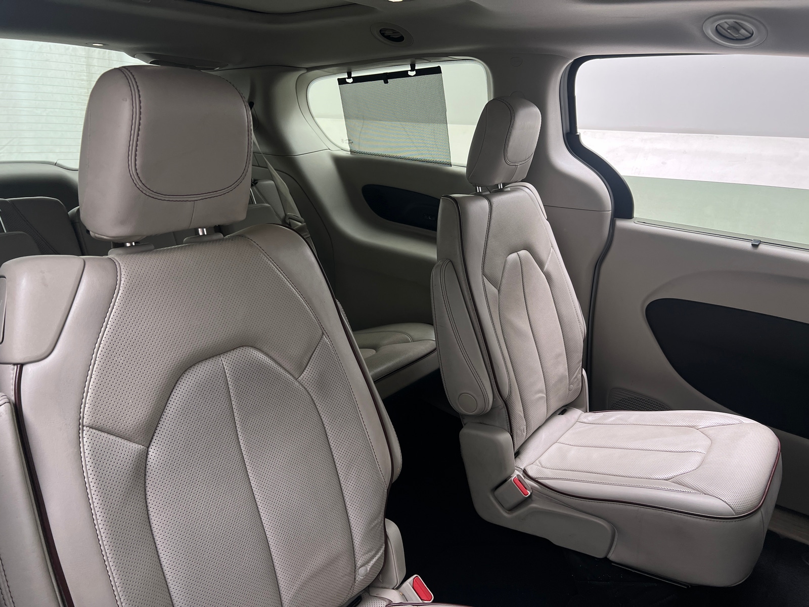 Thumbnail: 2019 Chrysler Pacifica - 5