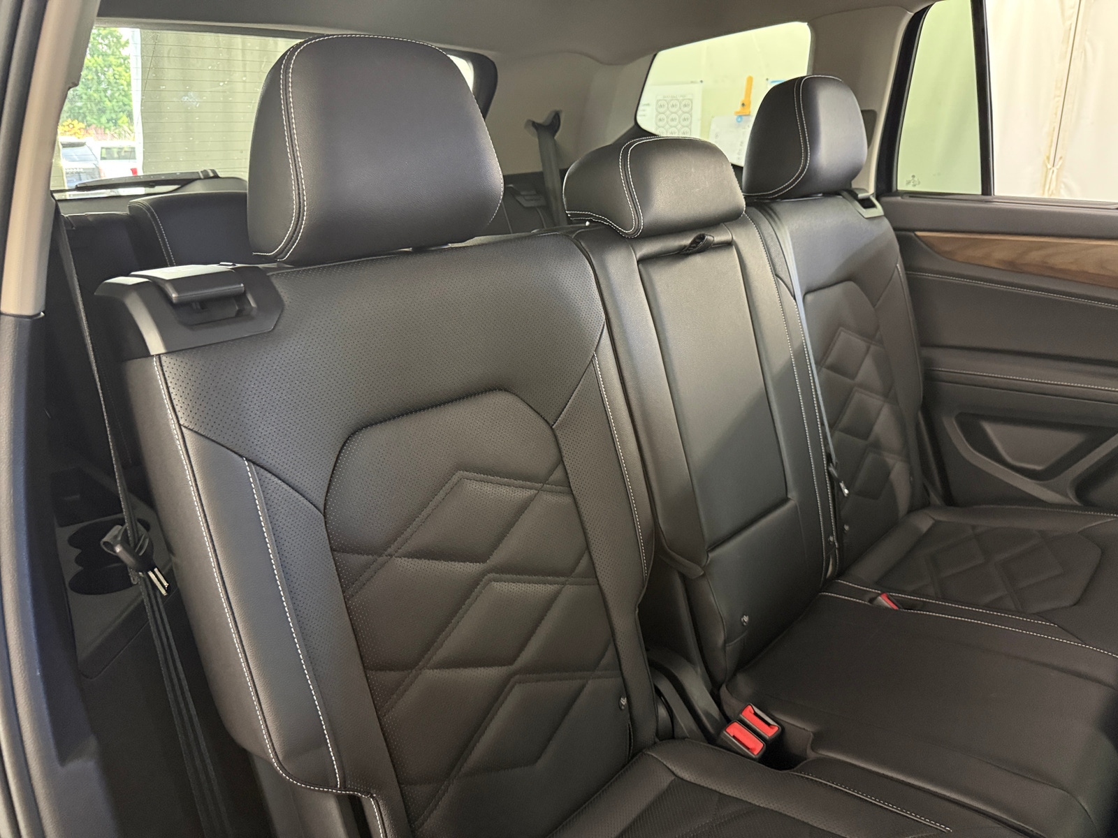 Thumbnail: 2026 Volkswagen Atlas - 5