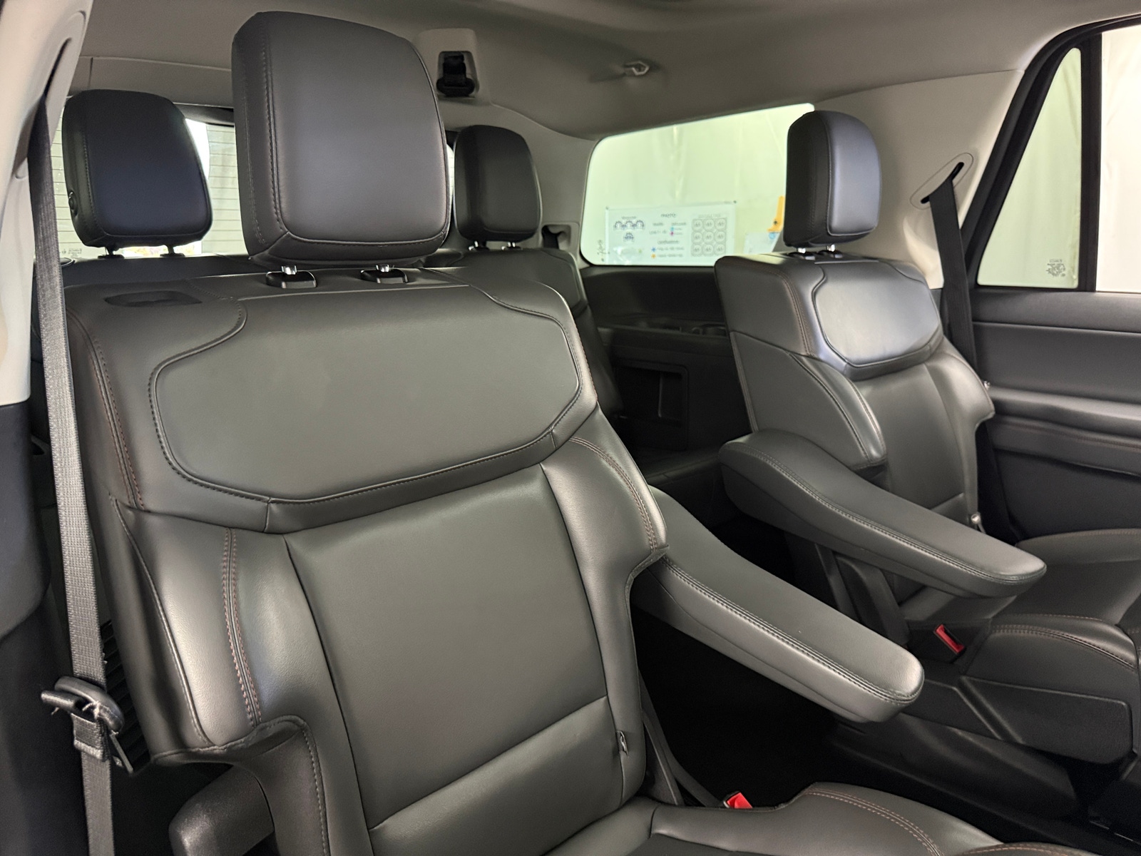 Thumbnail: 2025 Ford Expedition - 5