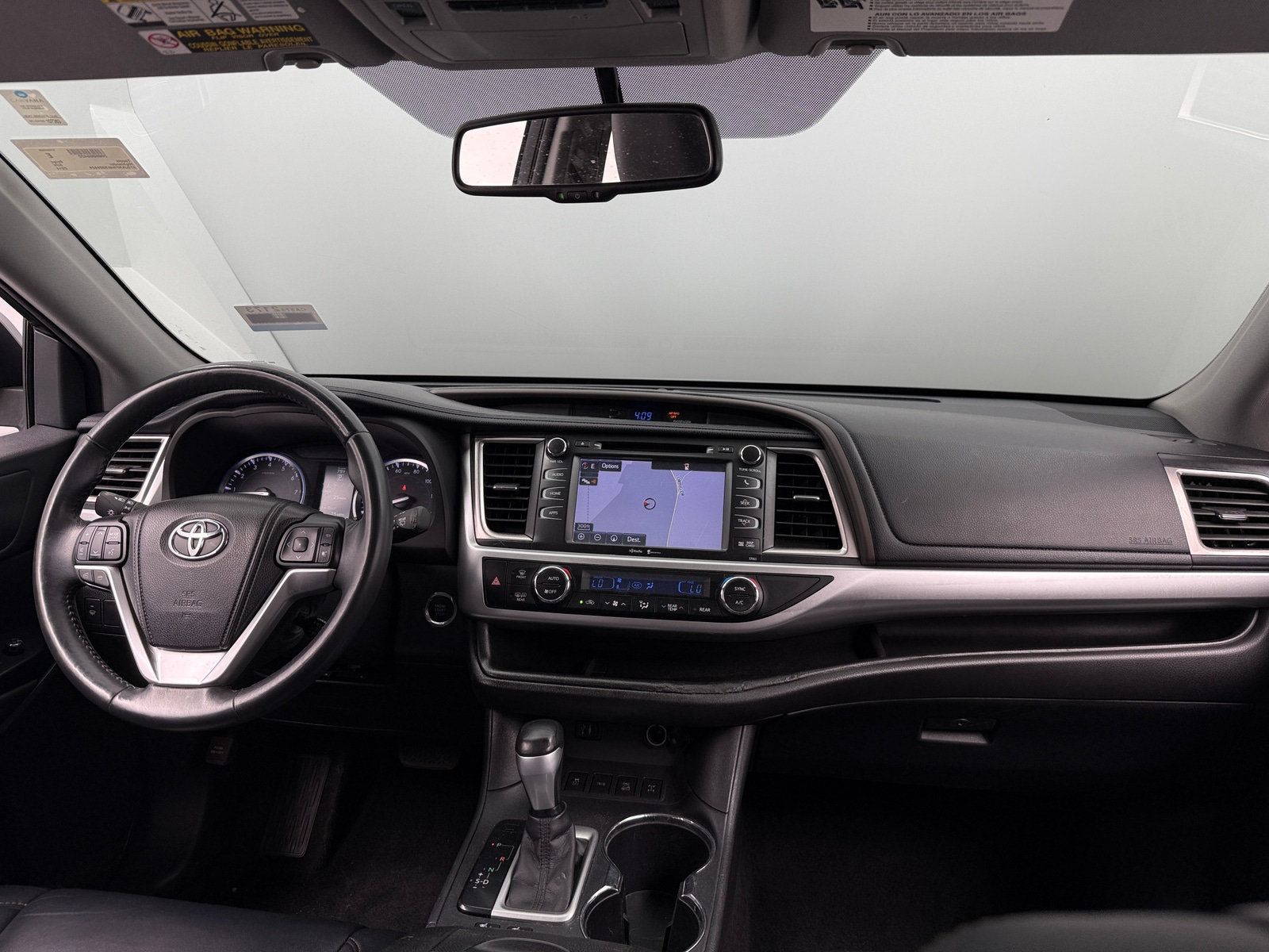 Thumbnail: 2014 Toyota Highlander - 2