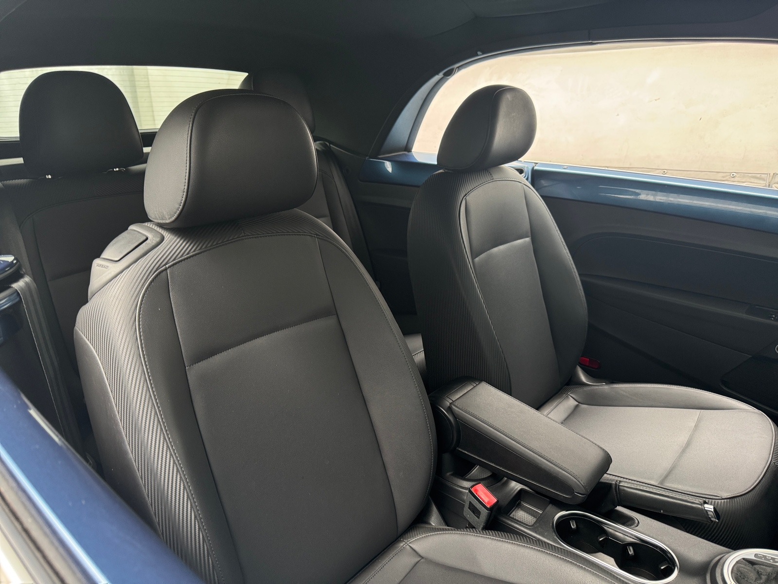 Thumbnail: 2016 Volkswagen Beetle - 2