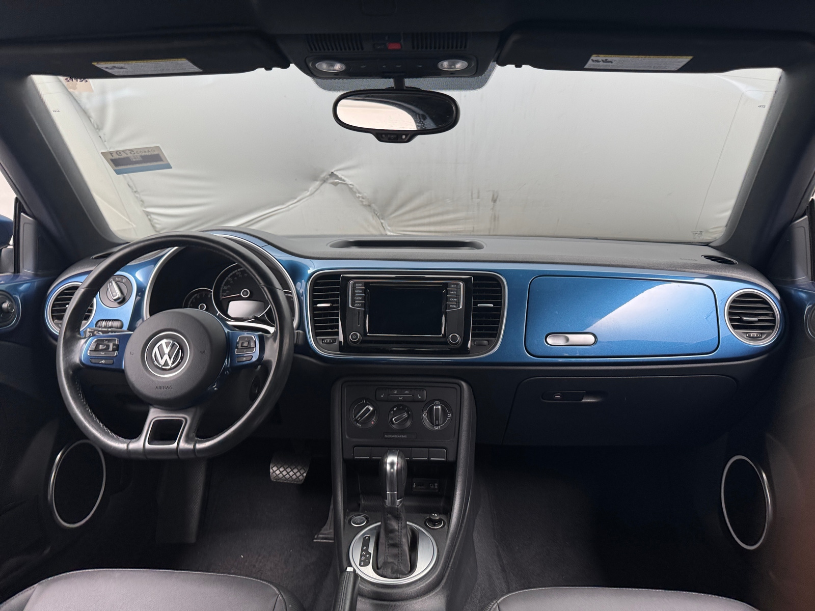 Thumbnail: 2016 Volkswagen Beetle - 3