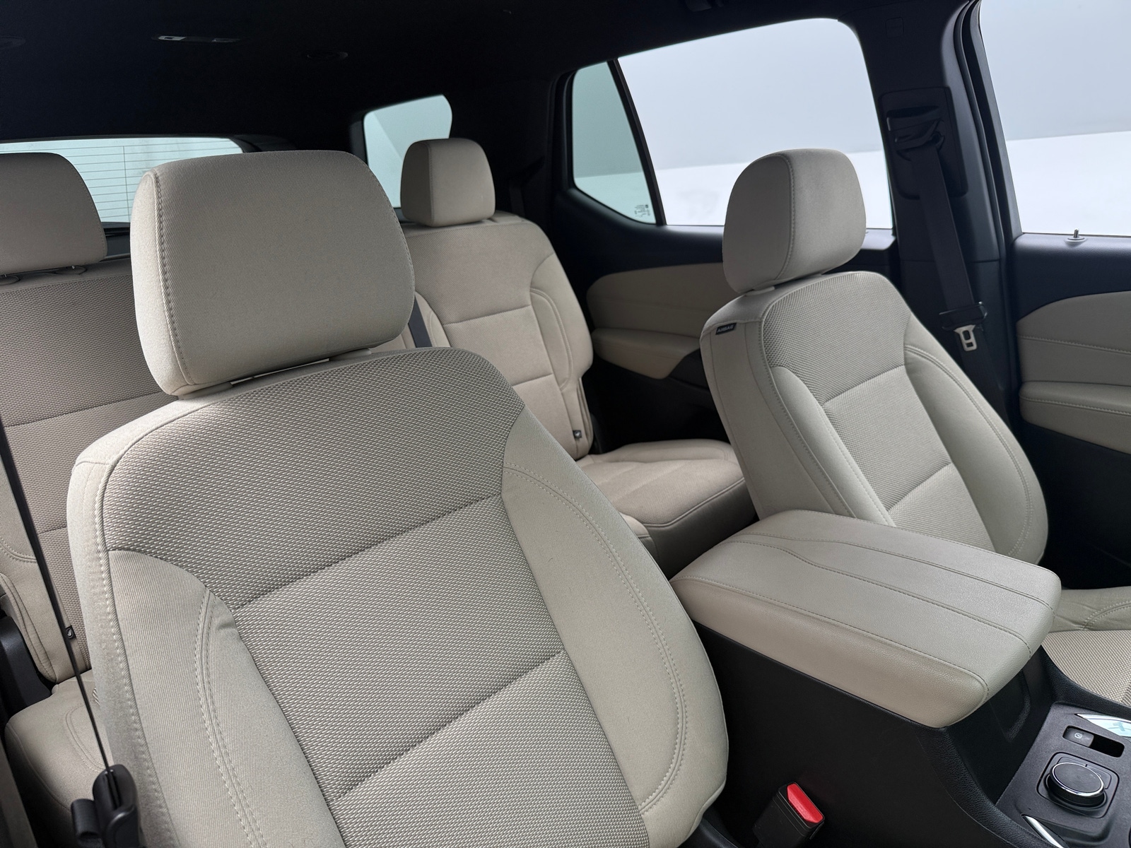 Thumbnail: 2023 Chevrolet Traverse - 2