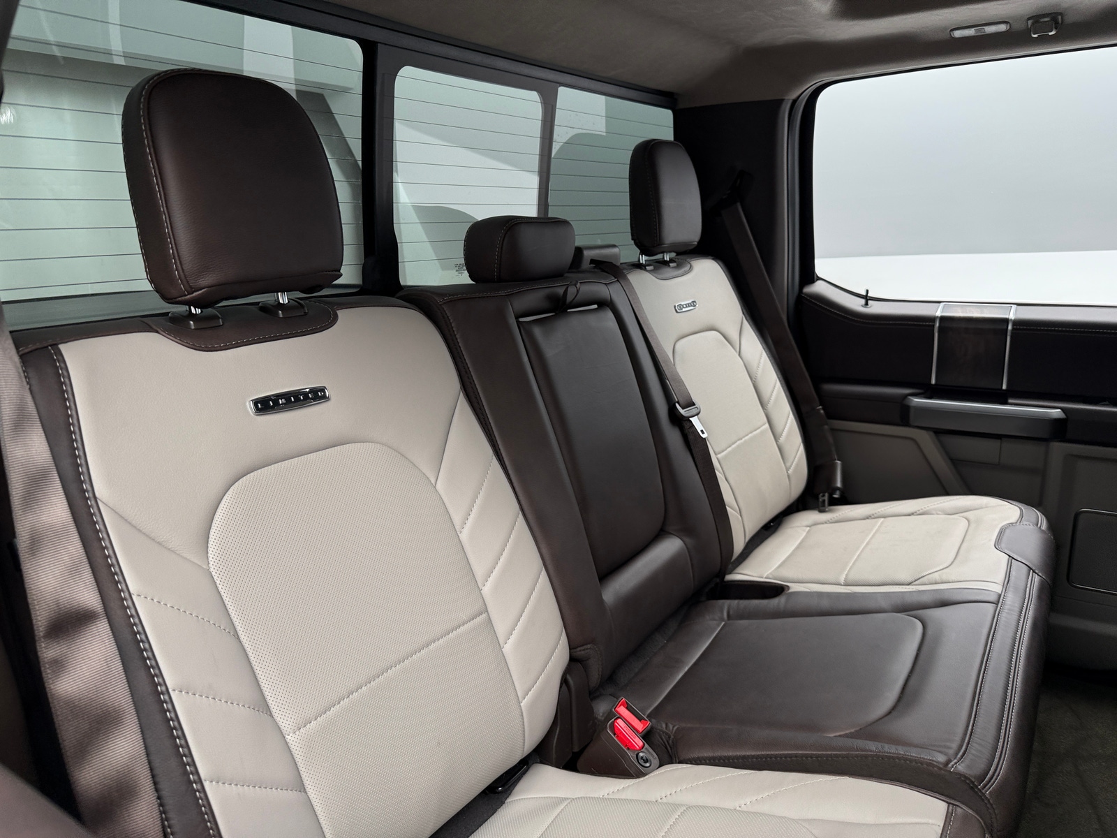 Thumbnail: 2020 Ford Econoline - 5