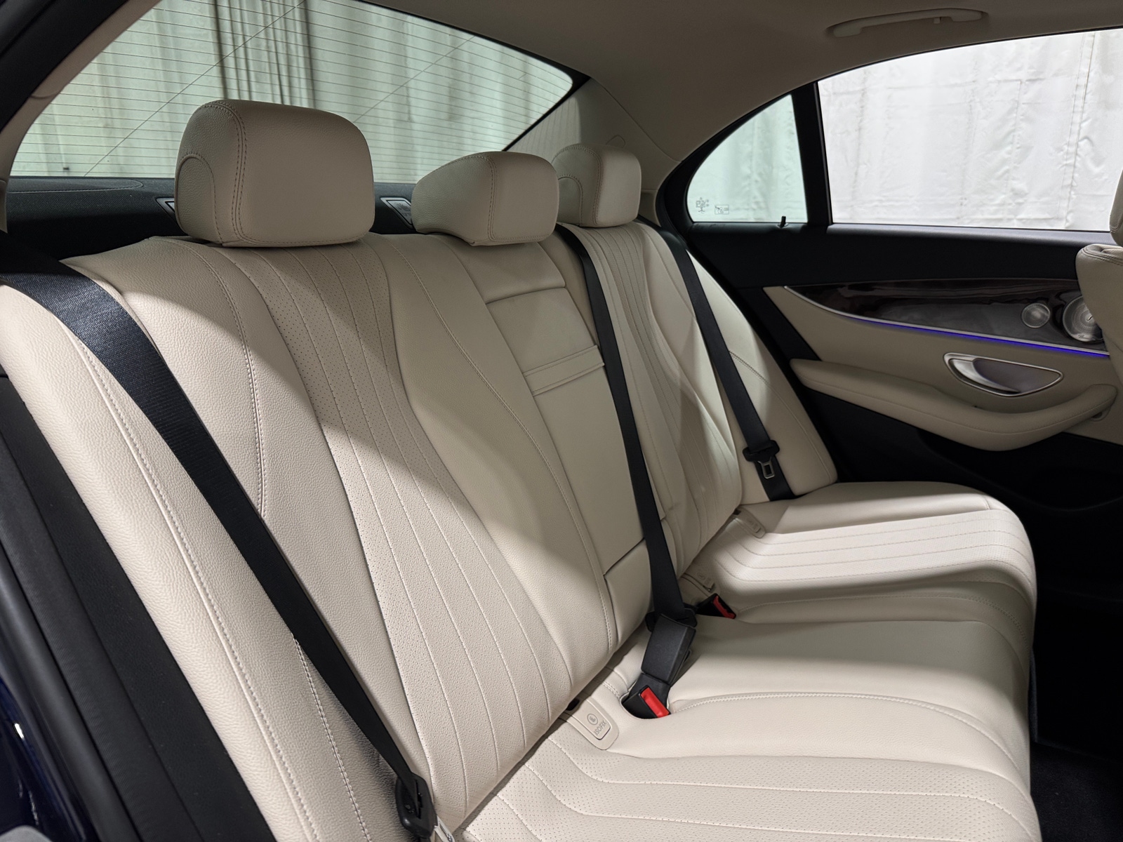 Thumbnail: 2020 Mercedes-Benz E-Class - 5