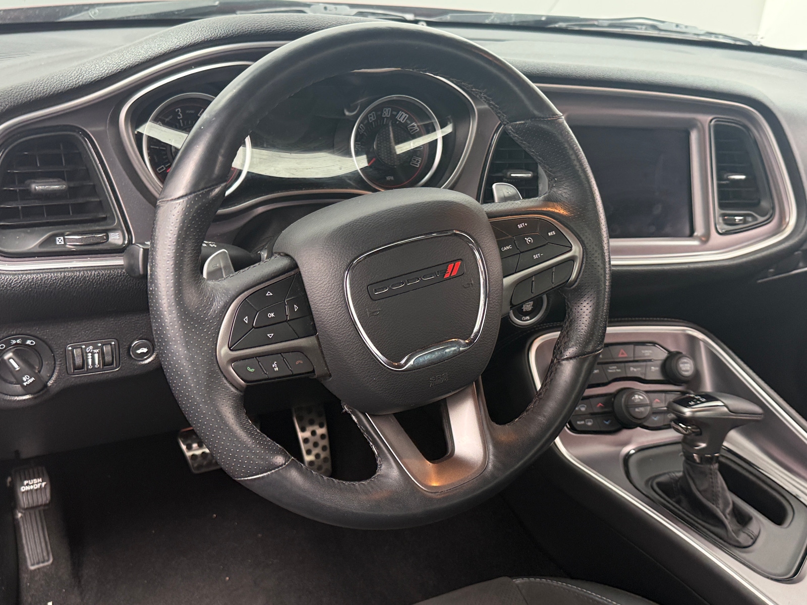Thumbnail: 2019 Dodge Challenger - 3