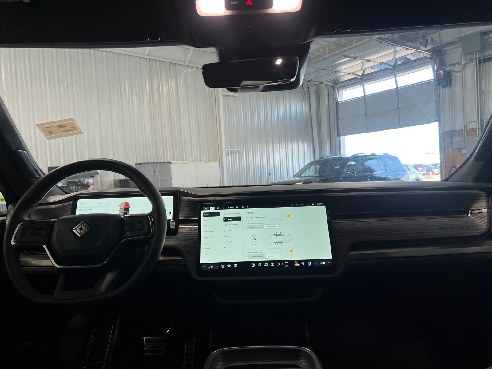 Thumbnail: 2023 Rivian R1T - 2