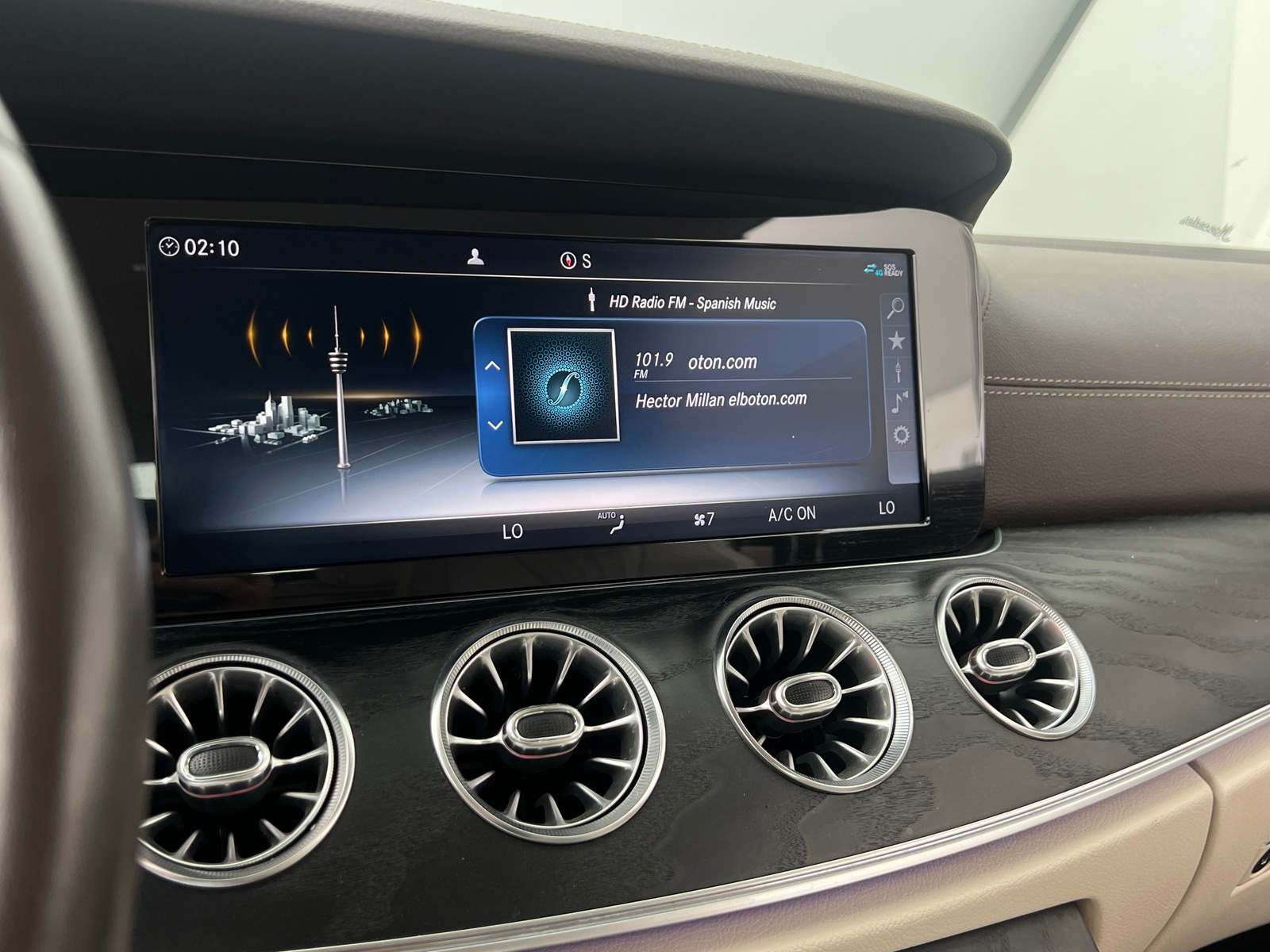 Thumbnail: 2019 Mercedes-Benz E-Class - 3