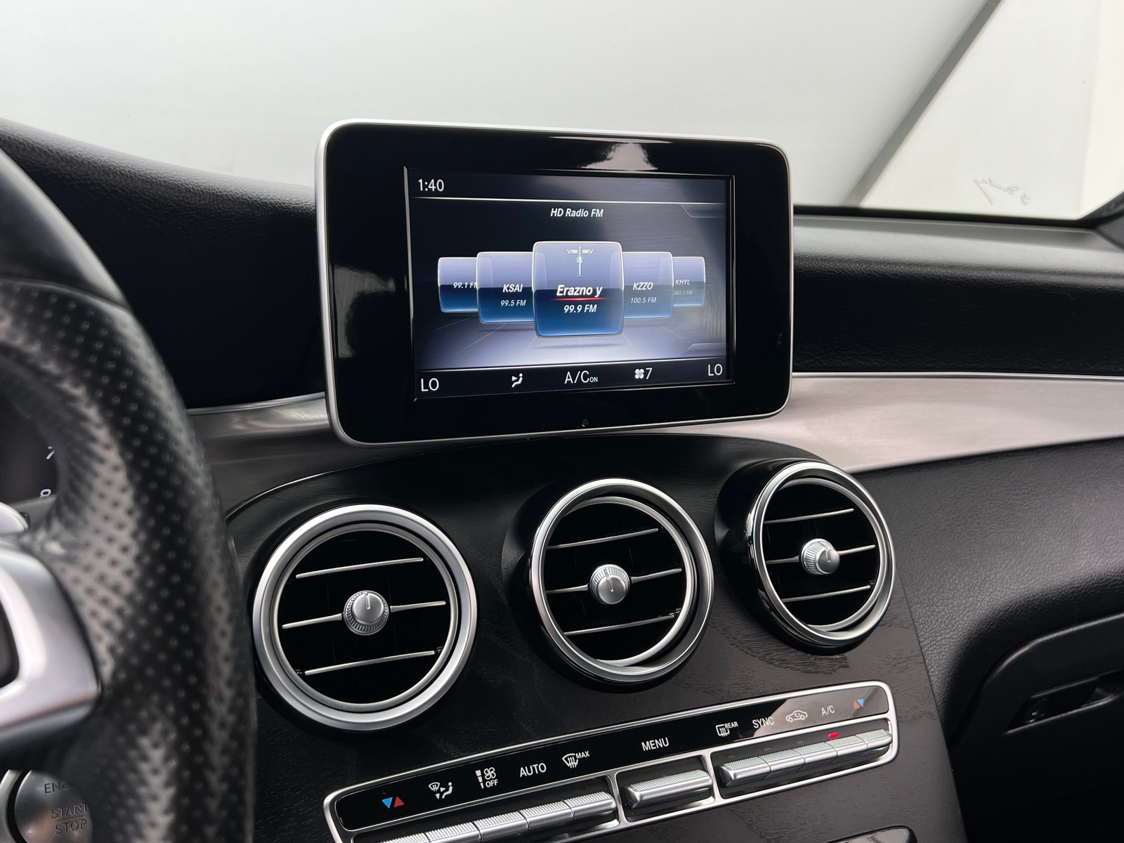 Thumbnail: 2019 Mercedes-Benz GLC - 3