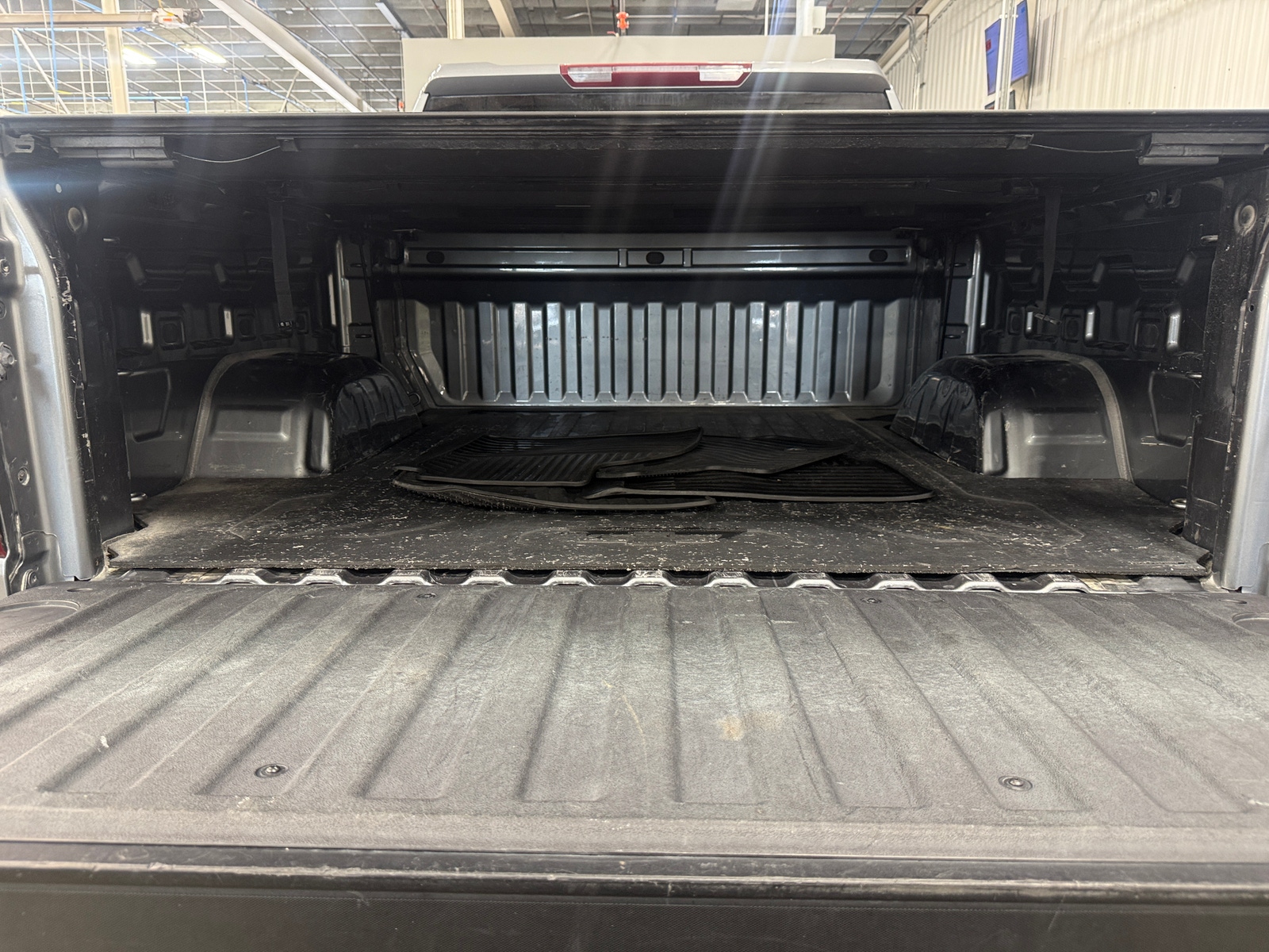 Thumbnail: 2021 Chevrolet Silverado 1500 - 7