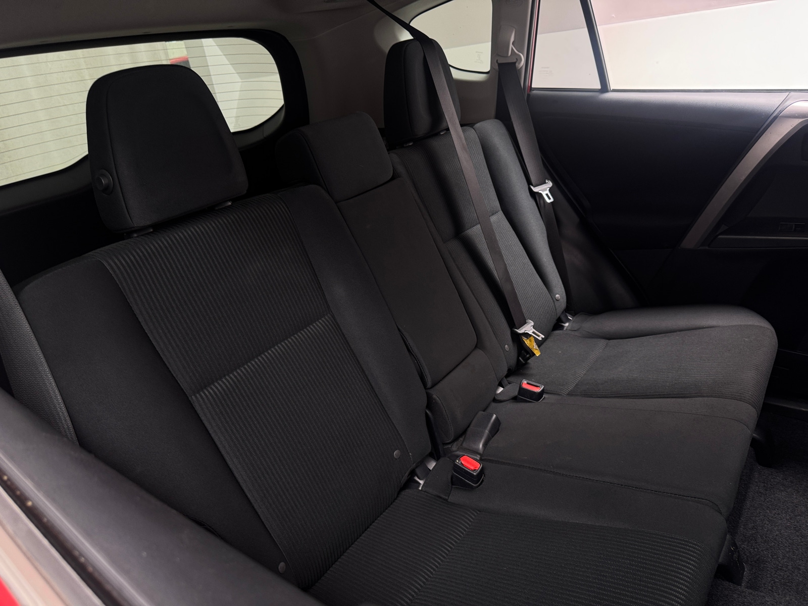Thumbnail: 2017 Toyota RAV4 - 6