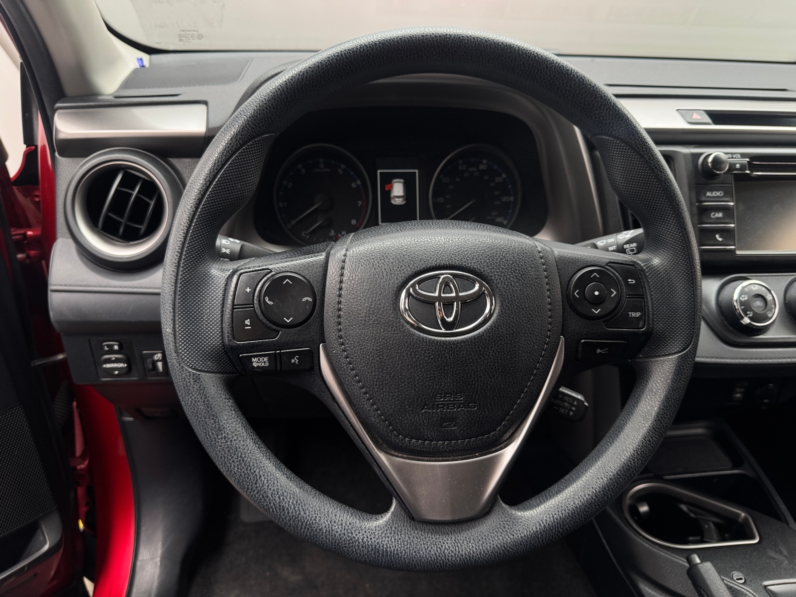 Thumbnail: 2017 Toyota RAV4 - 5