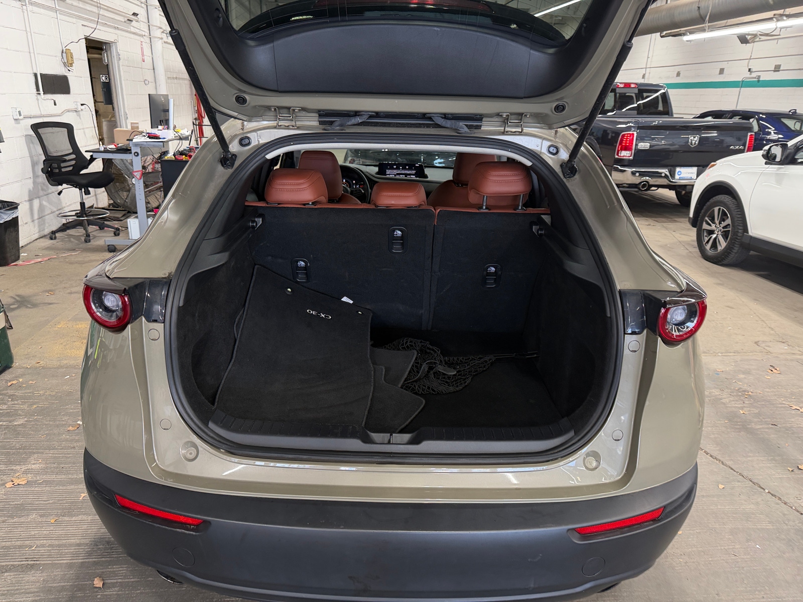 Thumbnail: 2024 Mazda CX-30 - 6