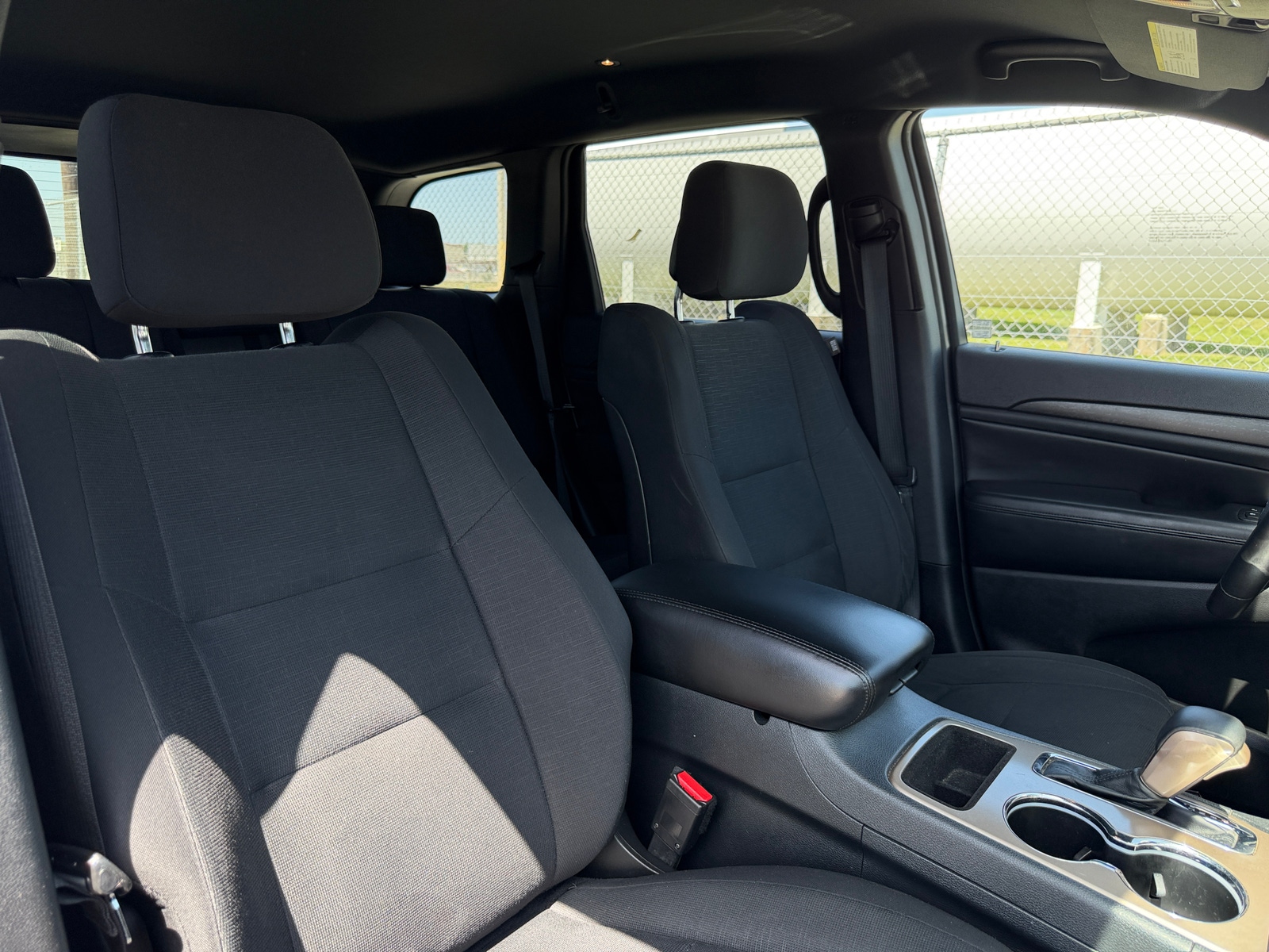 Thumbnail: 2016 Jeep Grand Cherokee - 2