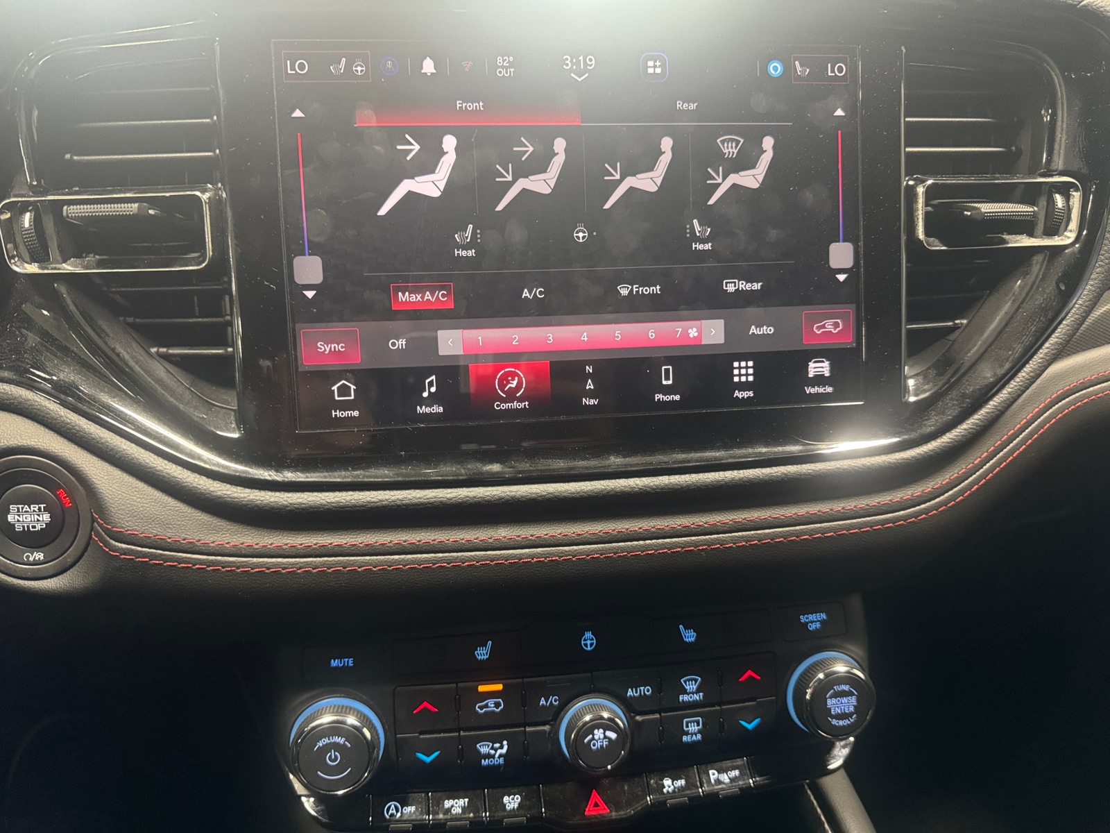 Thumbnail: 2026 Dodge Durango - 4