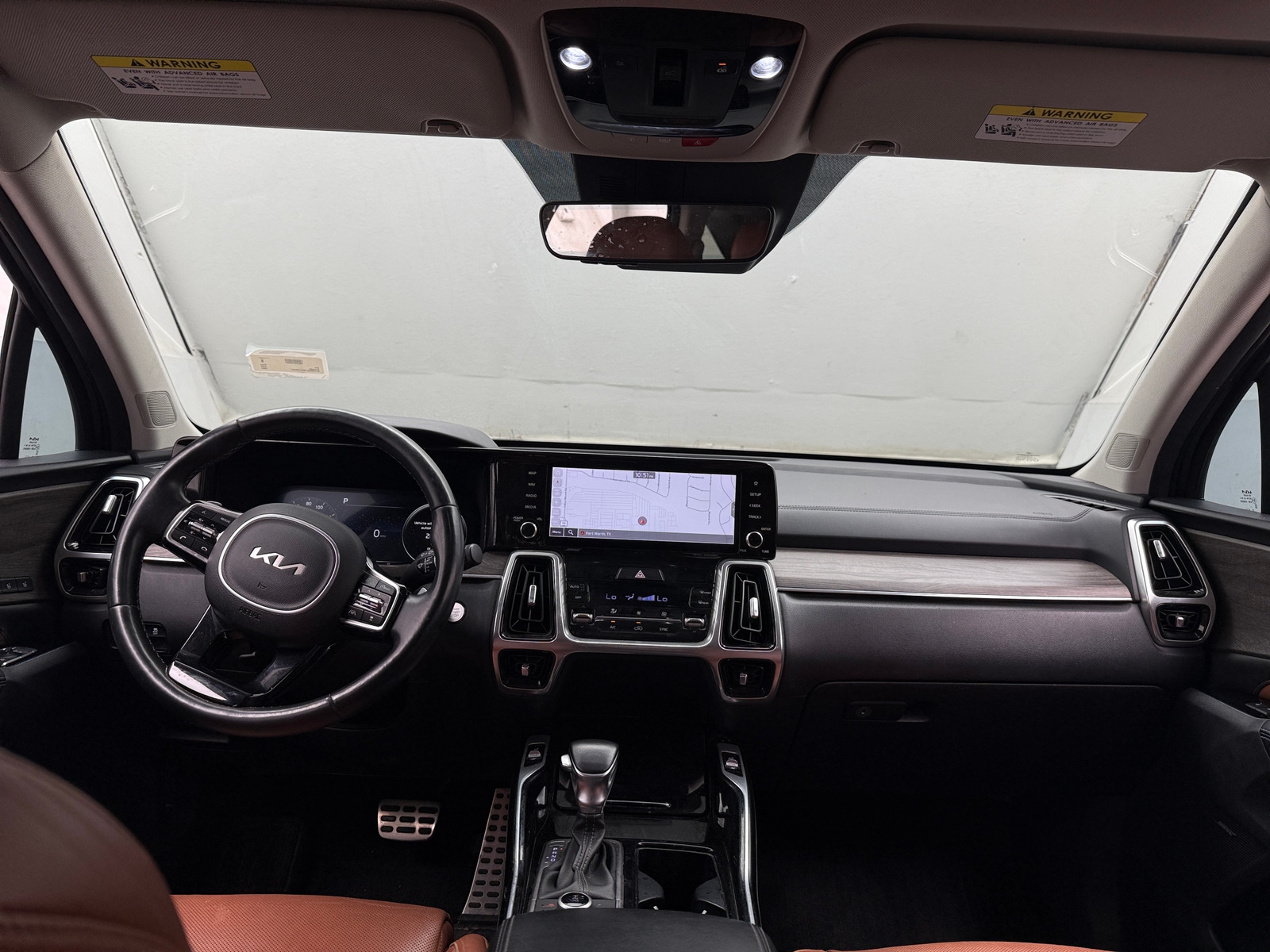 Thumbnail: 2023 Kia Sorento - 2