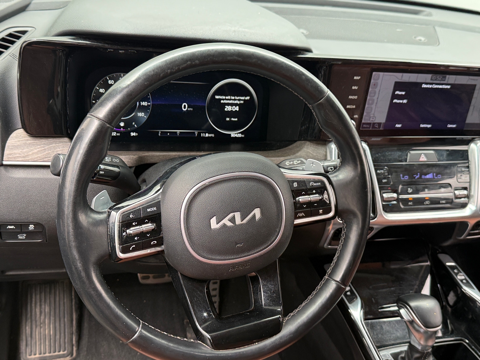 Thumbnail: 2023 Kia Sorento - 4
