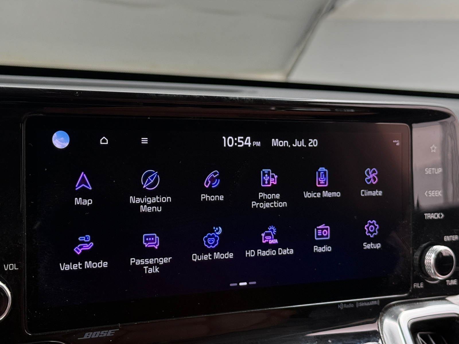 Thumbnail: 2023 Kia Sorento - 3