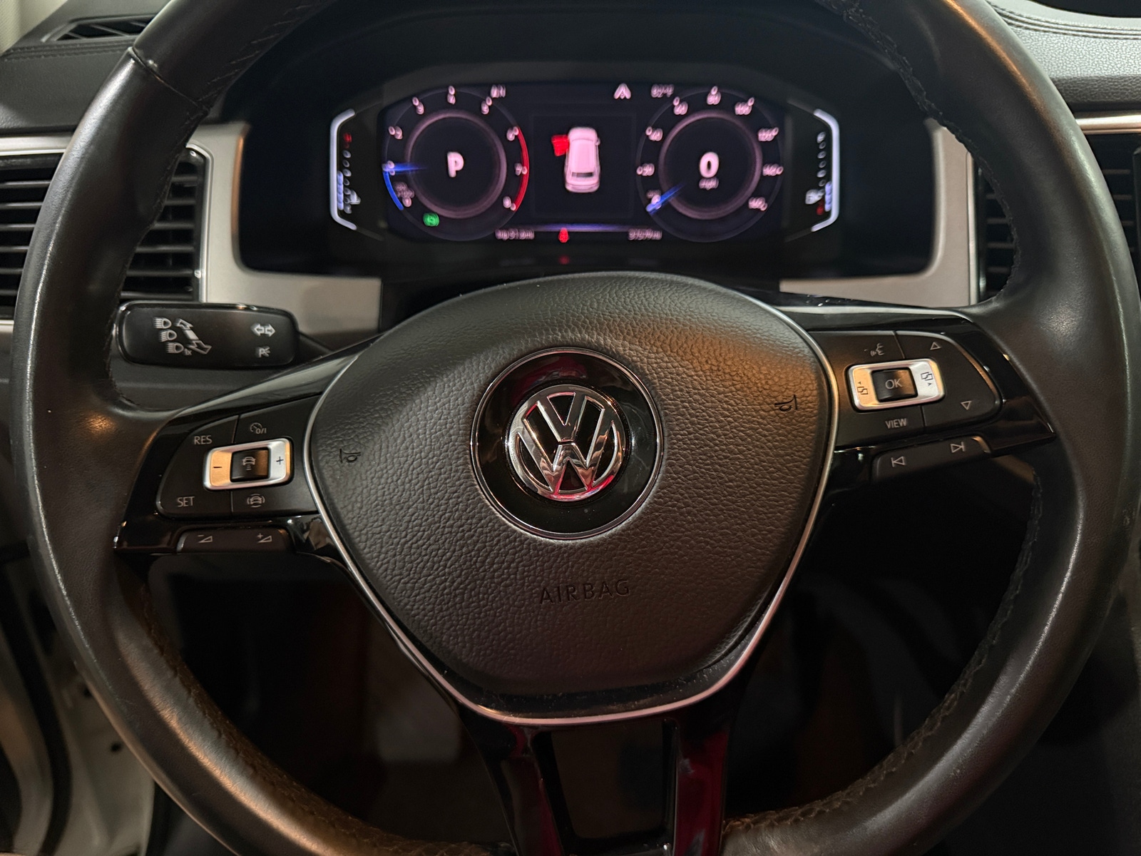 Thumbnail: 2019 Volkswagen Atlas - 4