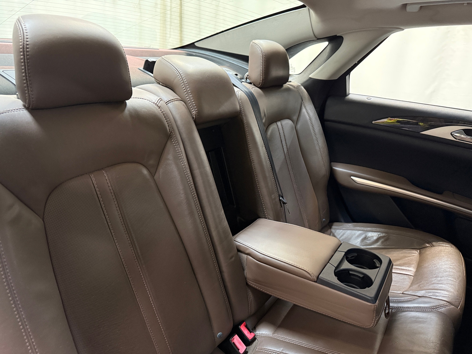 Thumbnail: 2015 Lincoln MKZ - 6