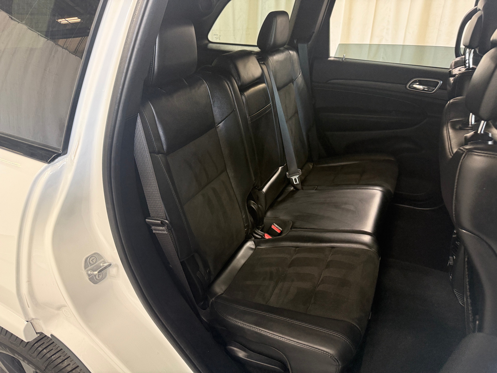 Thumbnail: 2019 Jeep Grand Cherokee - 5