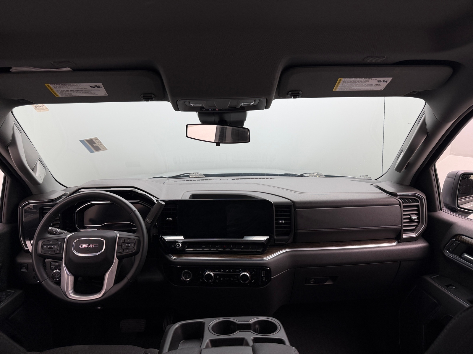 Thumbnail: 2024 GMC Sierra 1500 - 3