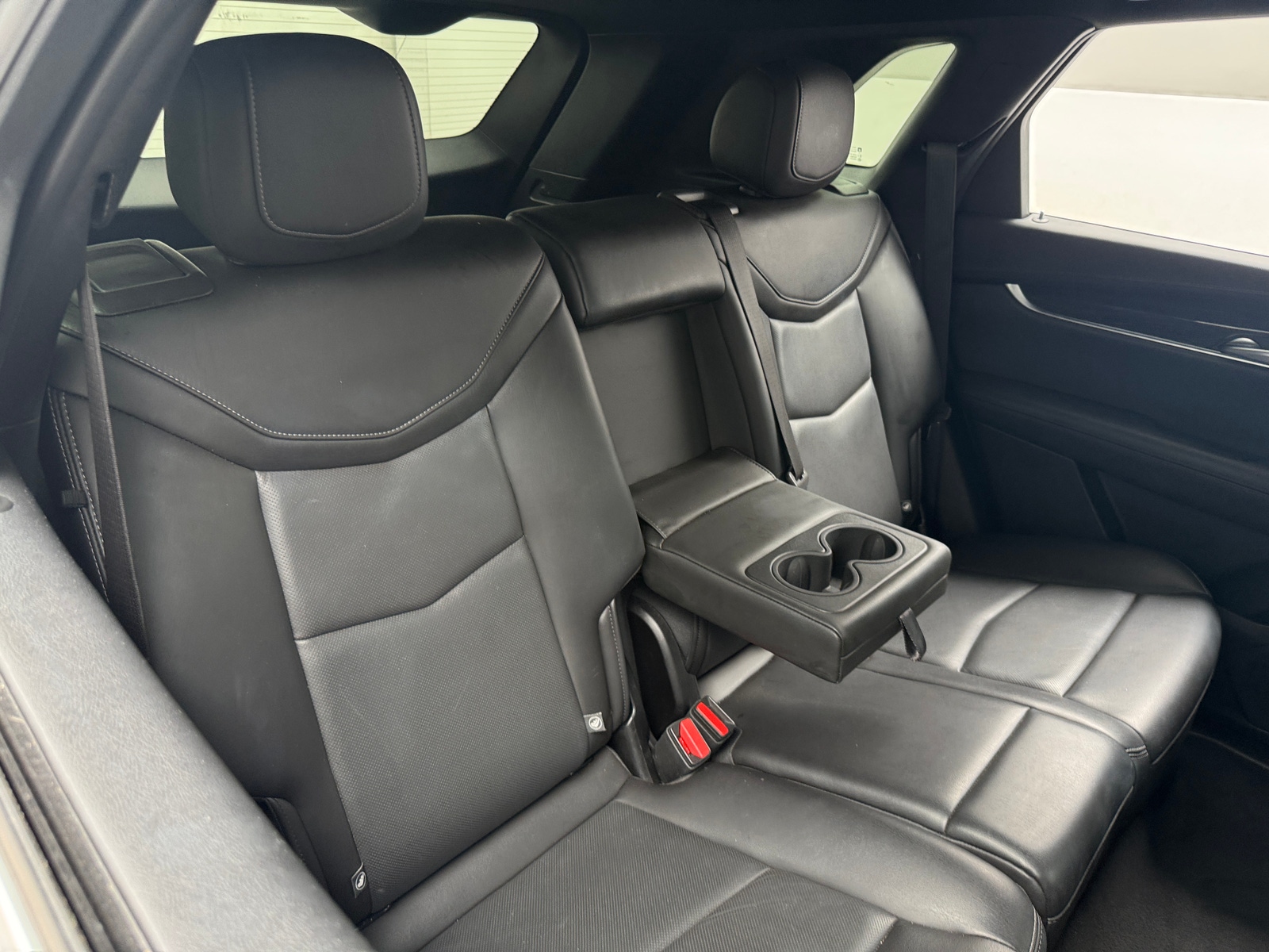 Thumbnail: 2023 Cadillac XT5 - 6