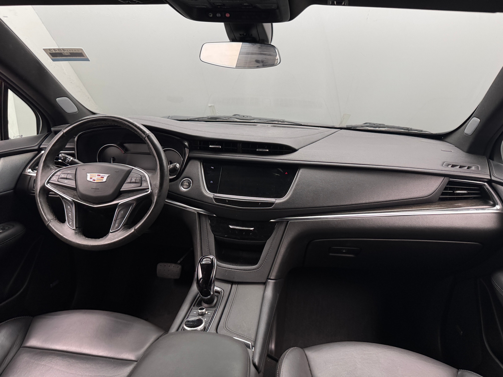 Thumbnail: 2023 Cadillac XT5 - 3