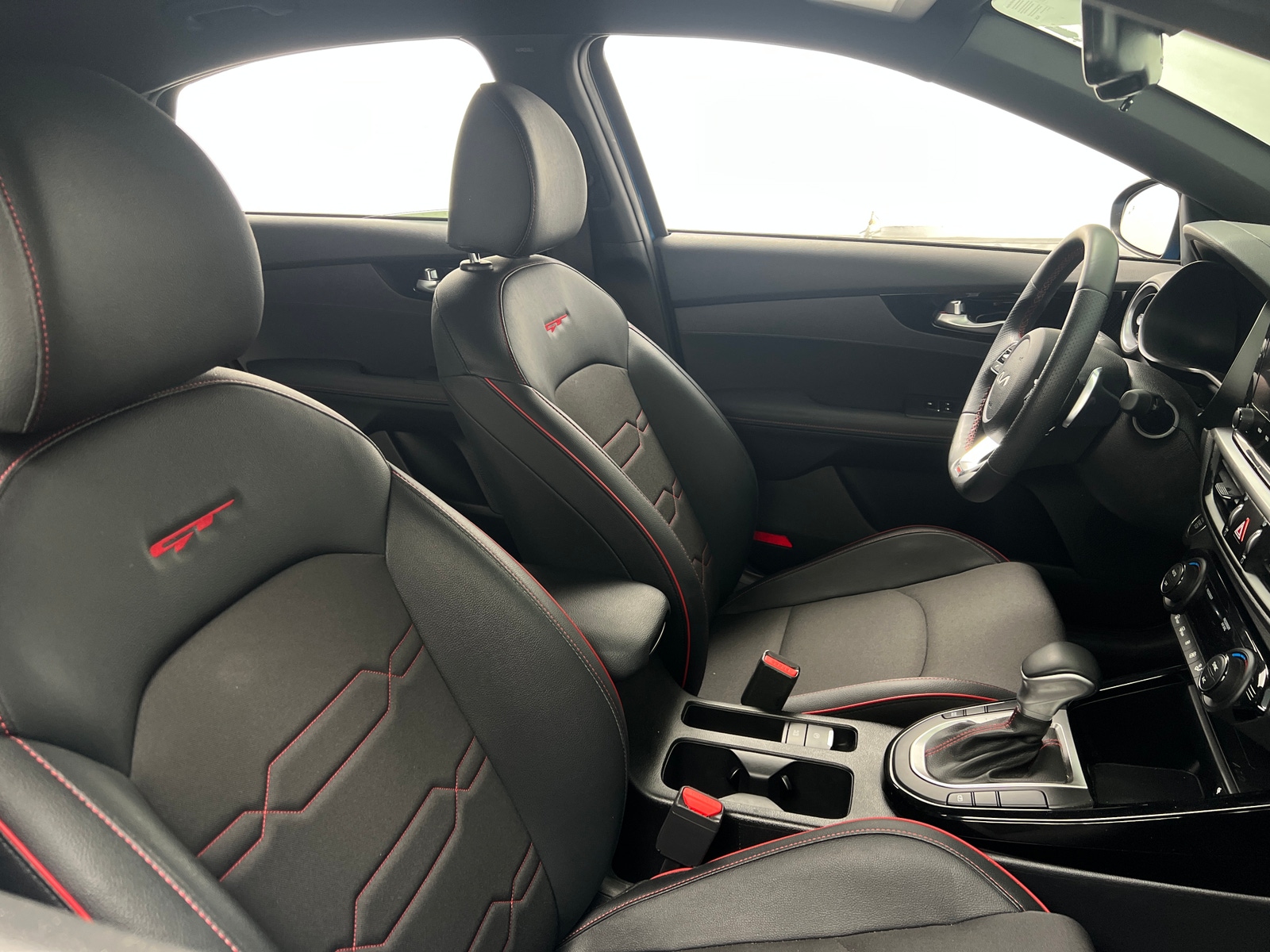 Thumbnail: 2023 Kia Forte - 2