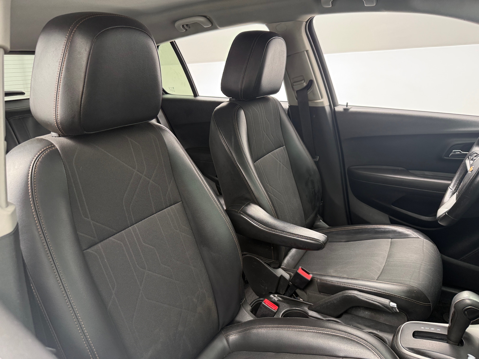 Thumbnail: 2018 Chevrolet Trax - 2