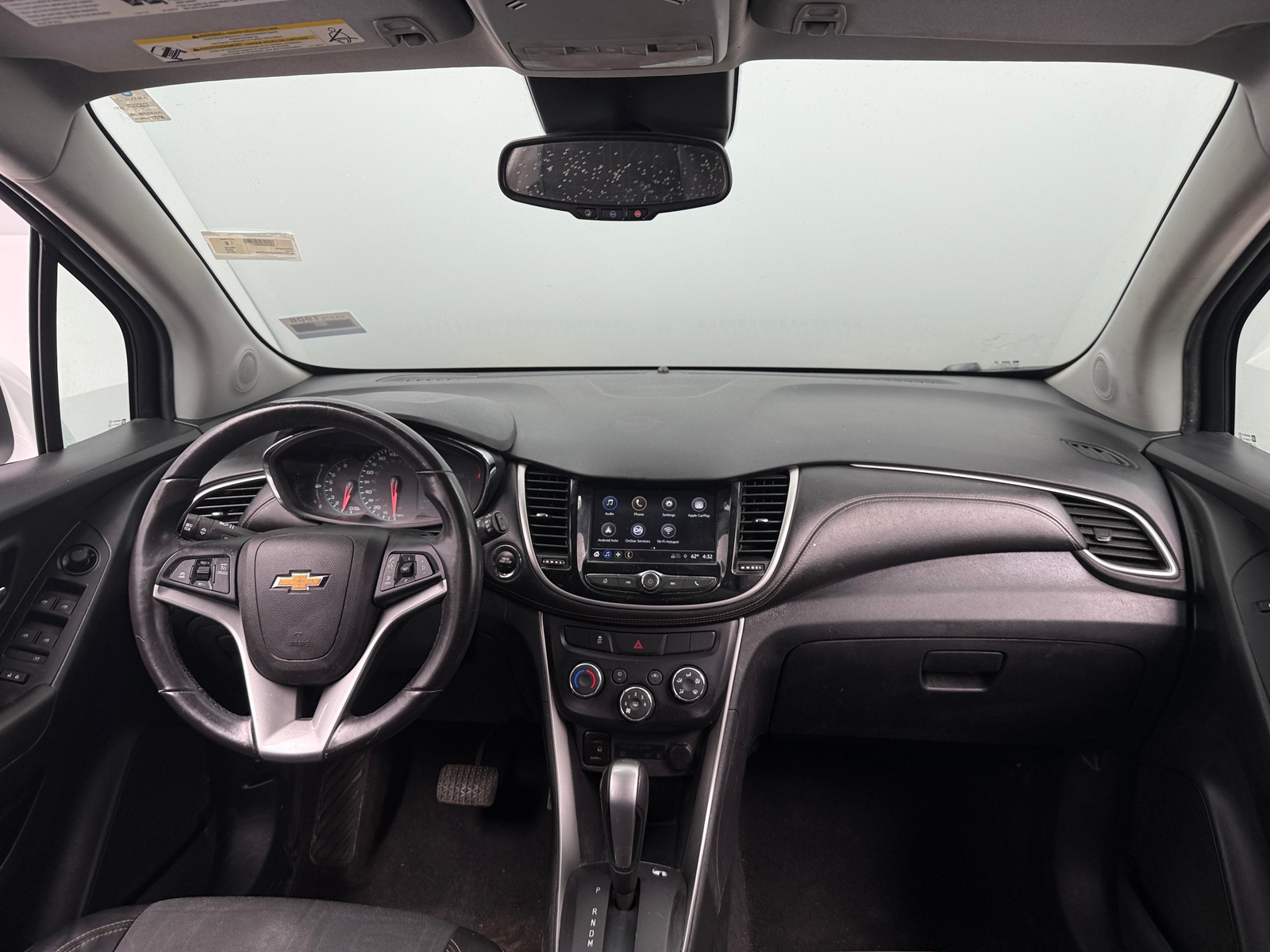 Thumbnail: 2018 Chevrolet Trax - 3